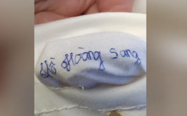 A message on a cushion cover.