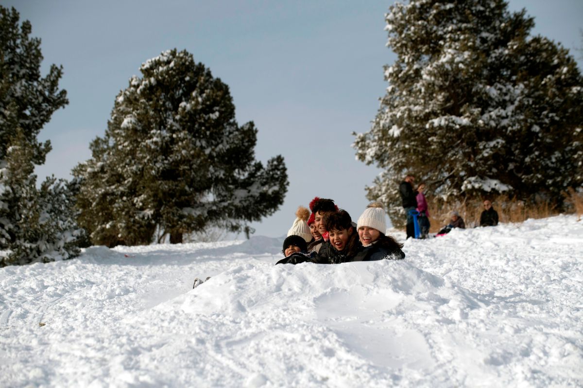 El mapa muestra el riesgo de nieve para cada país en cada día de la primavera de 2025