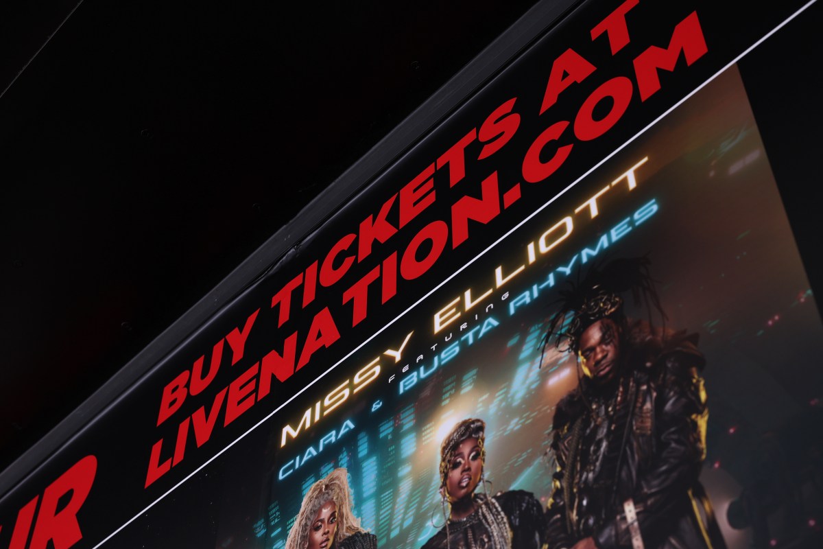 Olivia Dean Shares Ticketmaster Update After Resale Fiasco