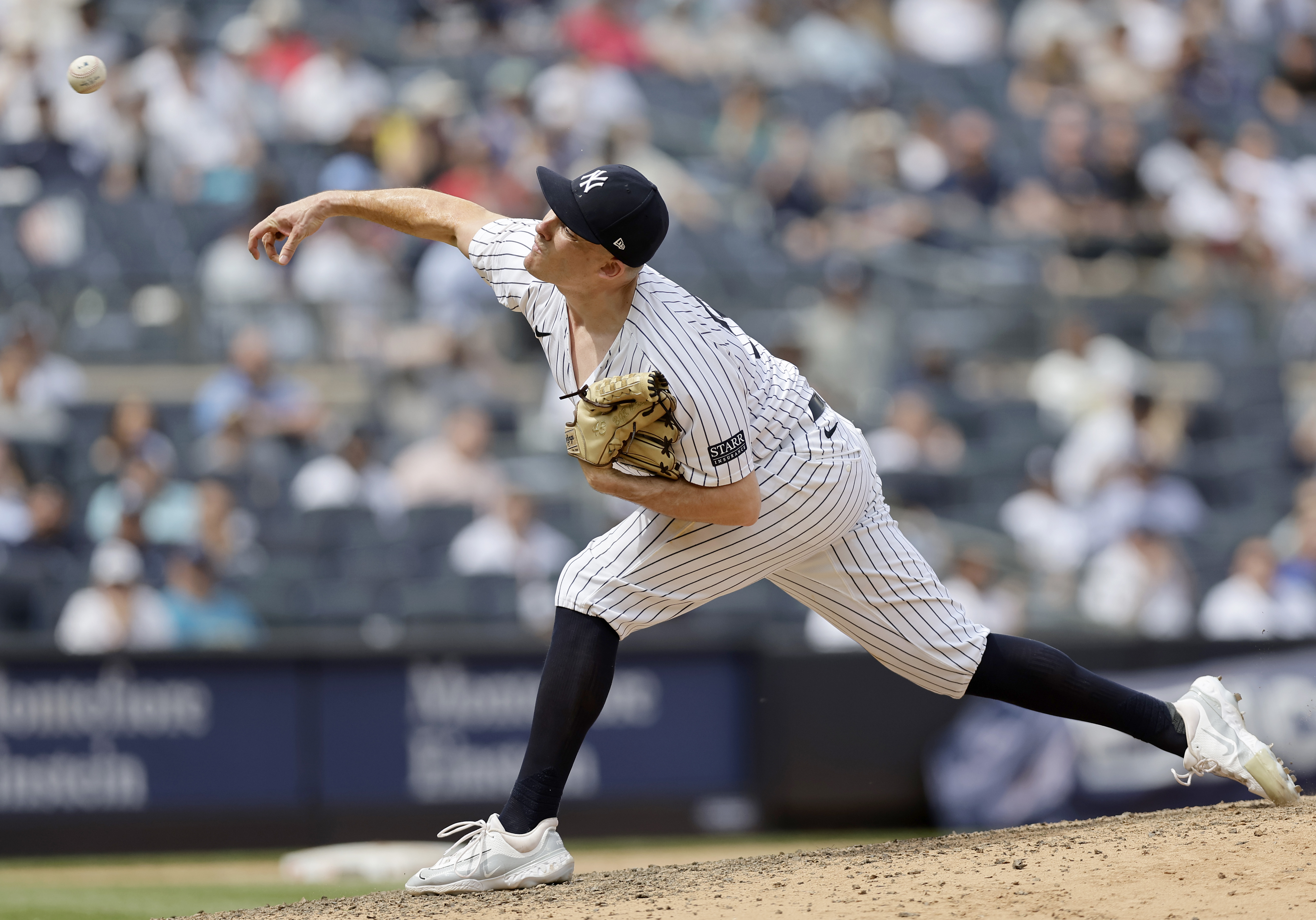 Red Sox Lose Pitcher to Mets in Free Agency