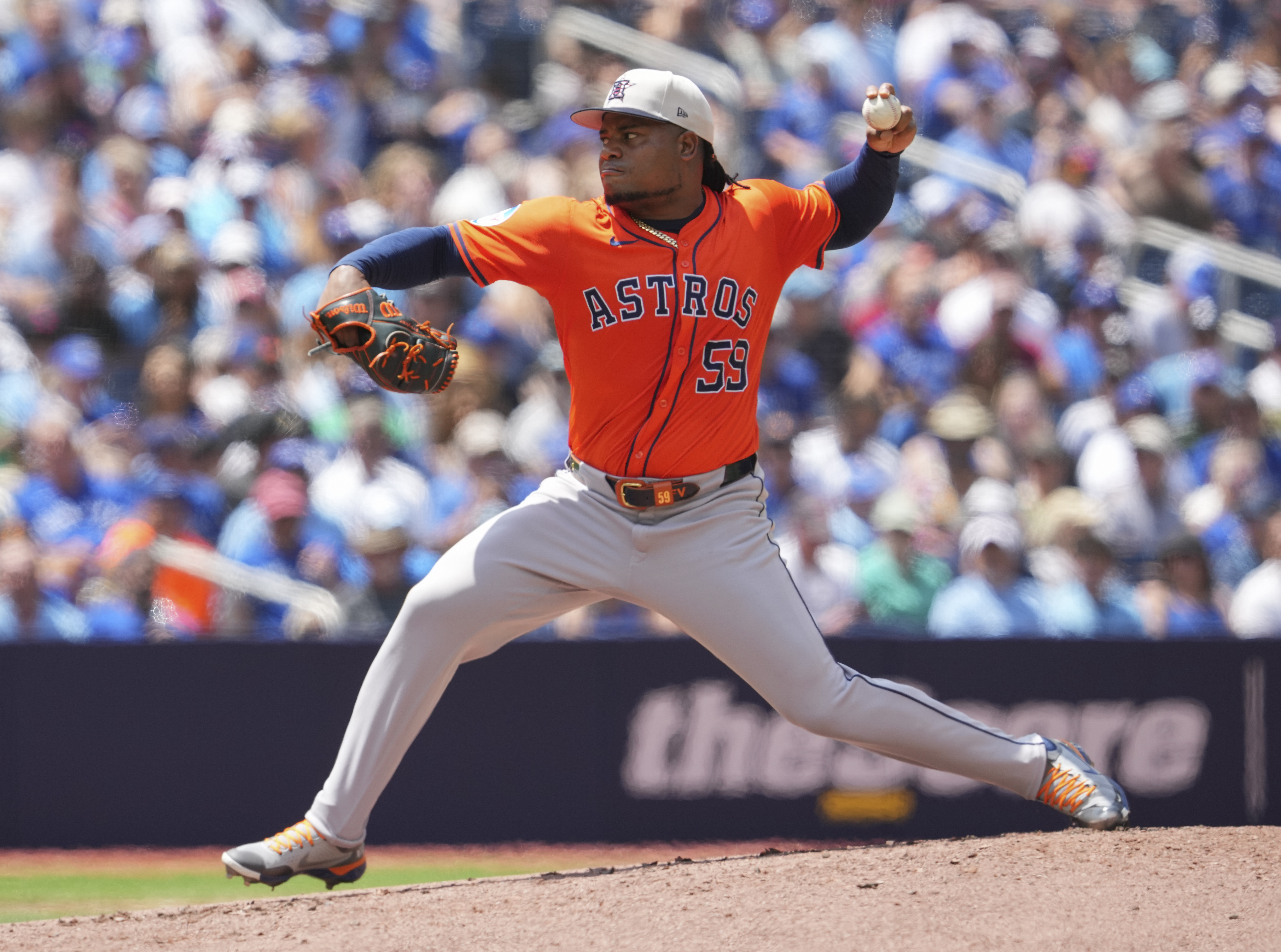 Blue Jays Predicted To Sign Ace To 5-Year, $160M Deal After World Series