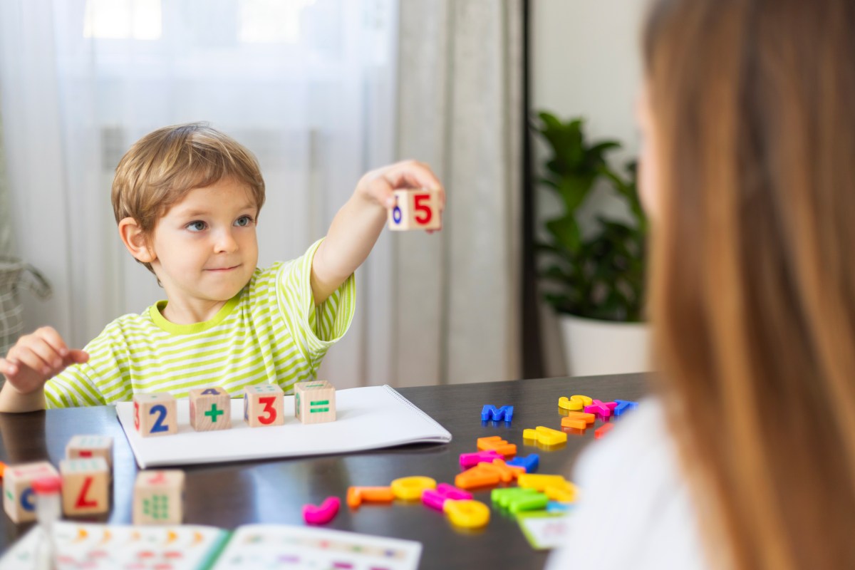 Child Psychologist Reveals 7 Signs Your Child Is Gifted Child Psychologist Reveals 7 Signs Your Child Is Gifted