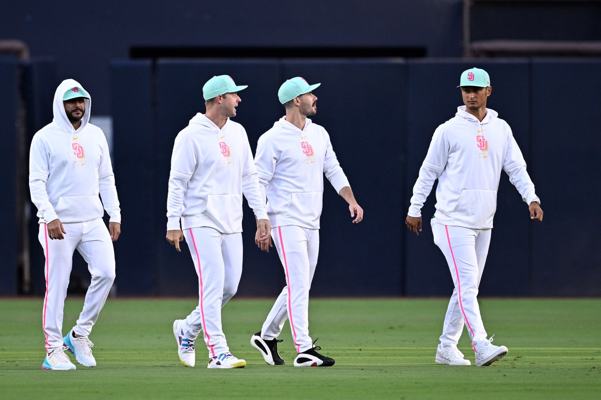 Cubs Targeting Pair of Cy Young Award Candidates in Free Agency