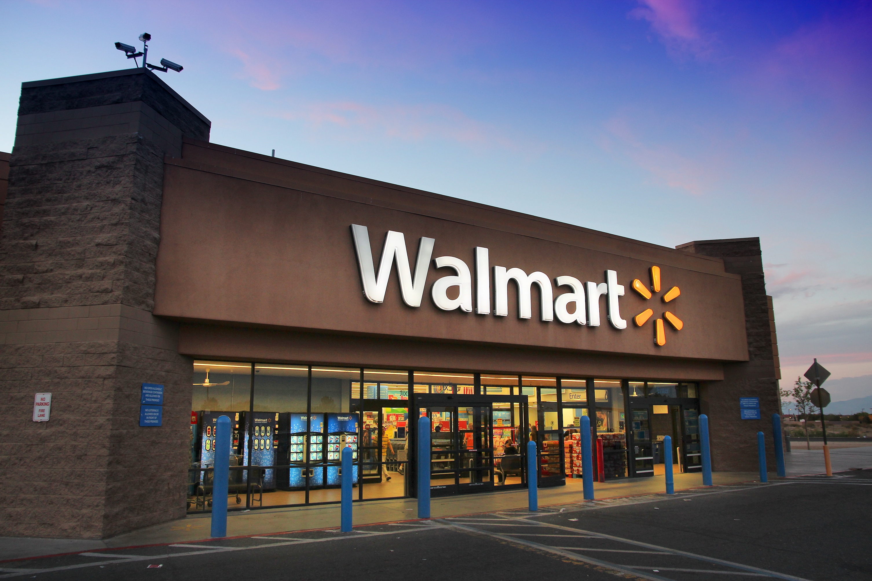 Walmart Responds After T-Shirt on Its Website Sparks Fury - Newsweek, image size:3012x2008