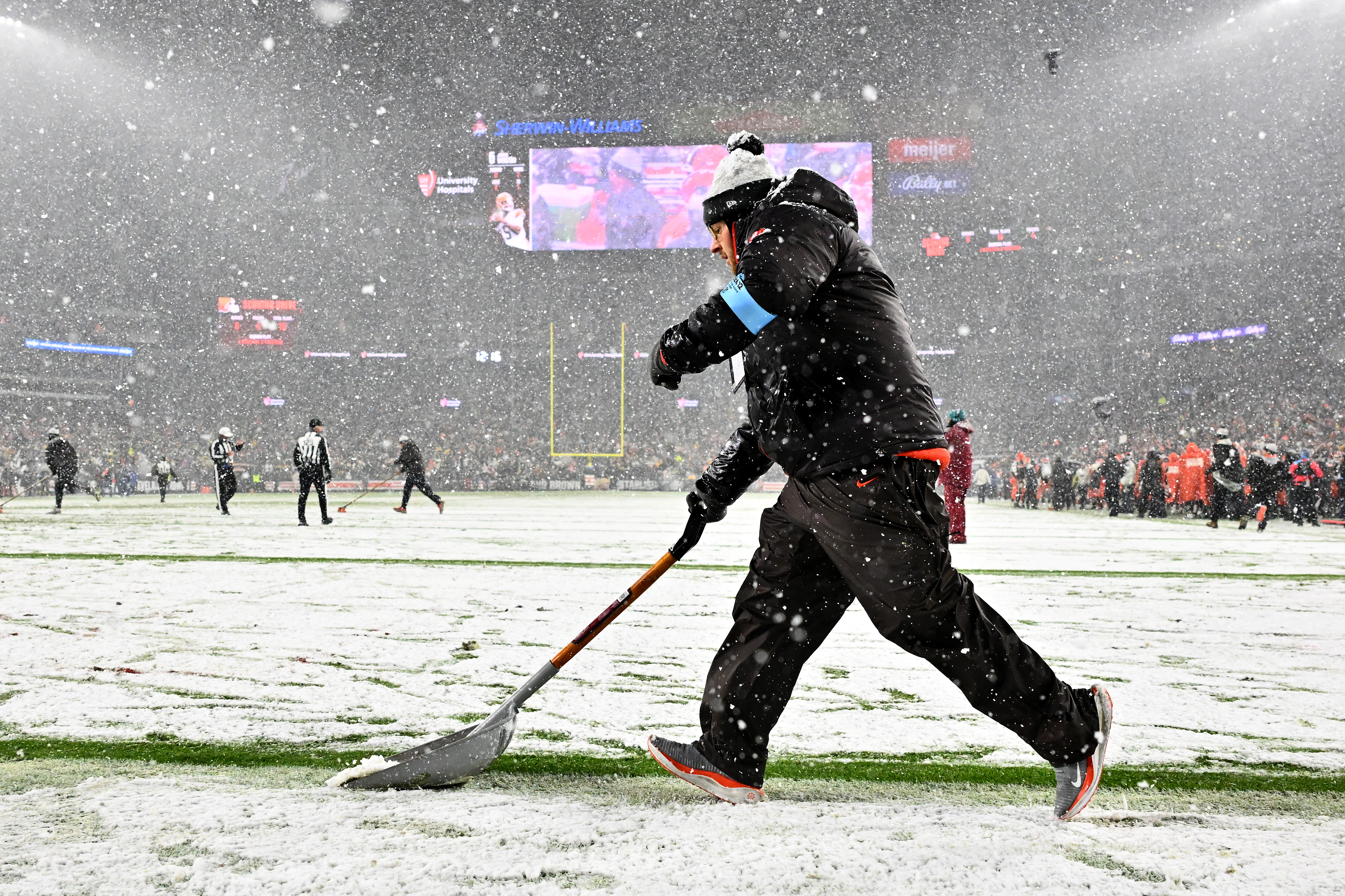 Severe Weather Expected for Shedeur Sanders' First Browns Home Start