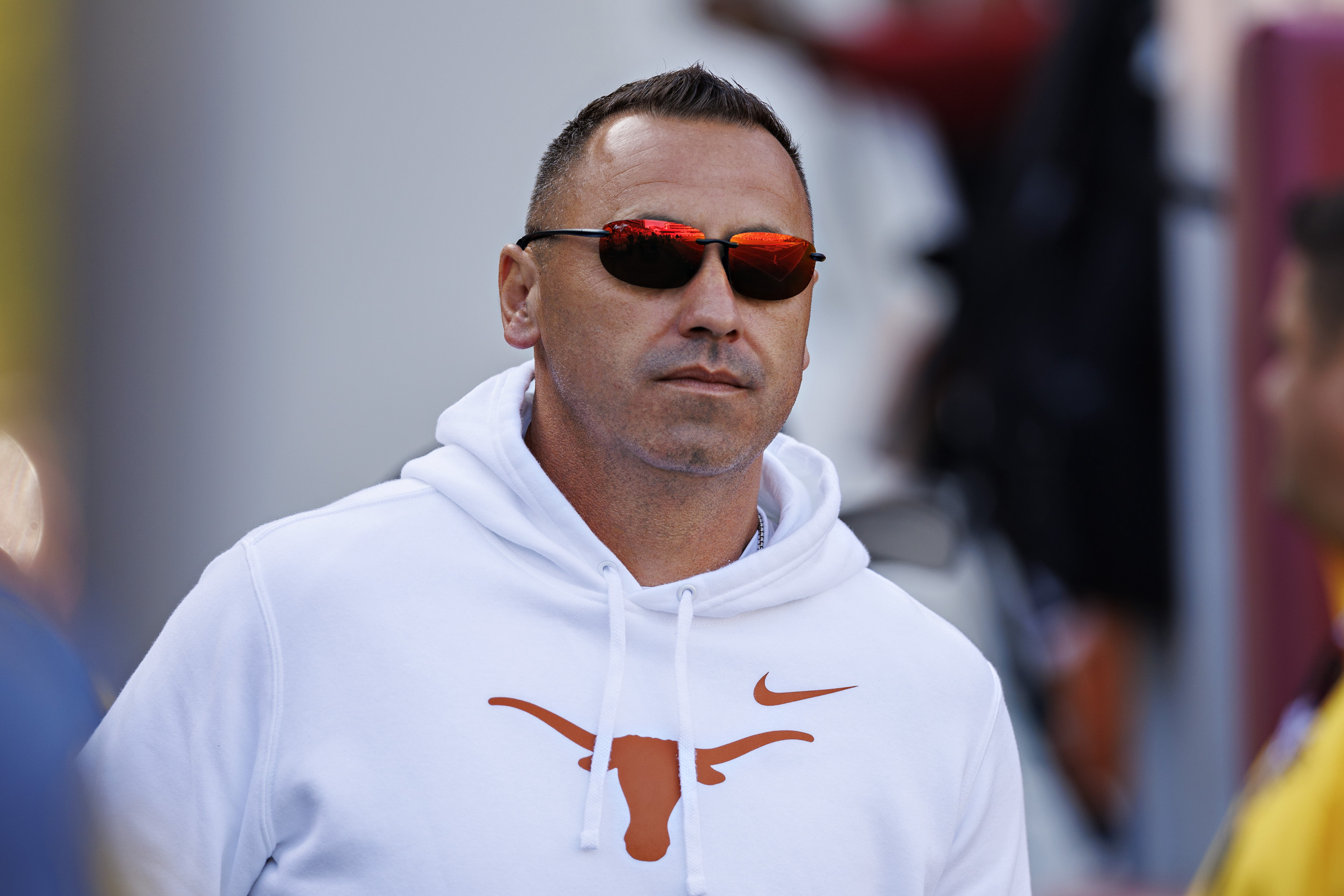 Steve Sarkisian Blasts Desmond Howard for Starting Rumor He’s Leaving Texas