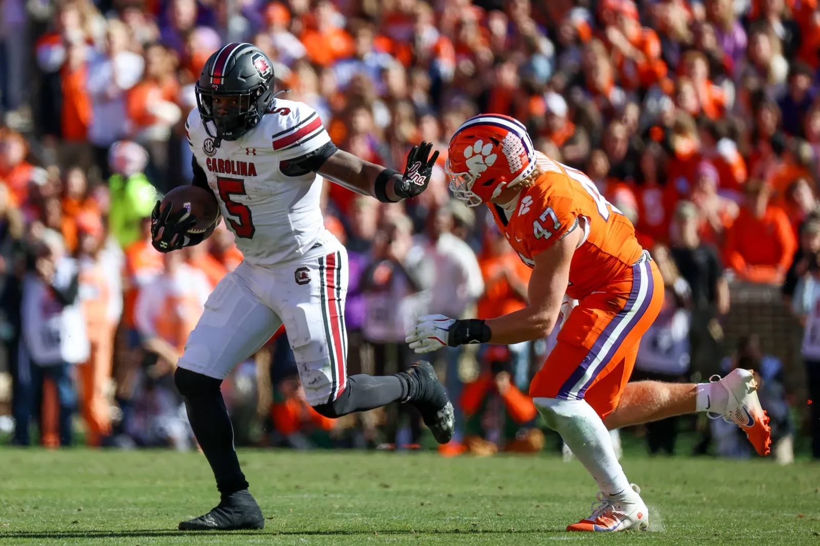 How to Watch Clemson vs South Carolina: Live Stream College Football, TV Channel