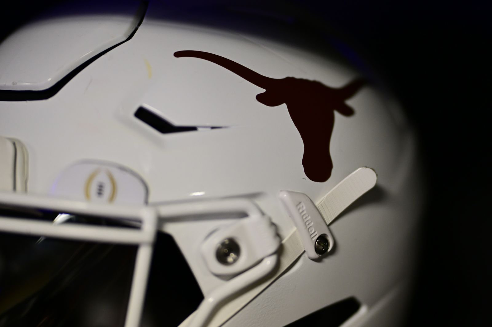 Texas Longhorns Face Challenge Without Key Defensive Player Against Vanderbilt