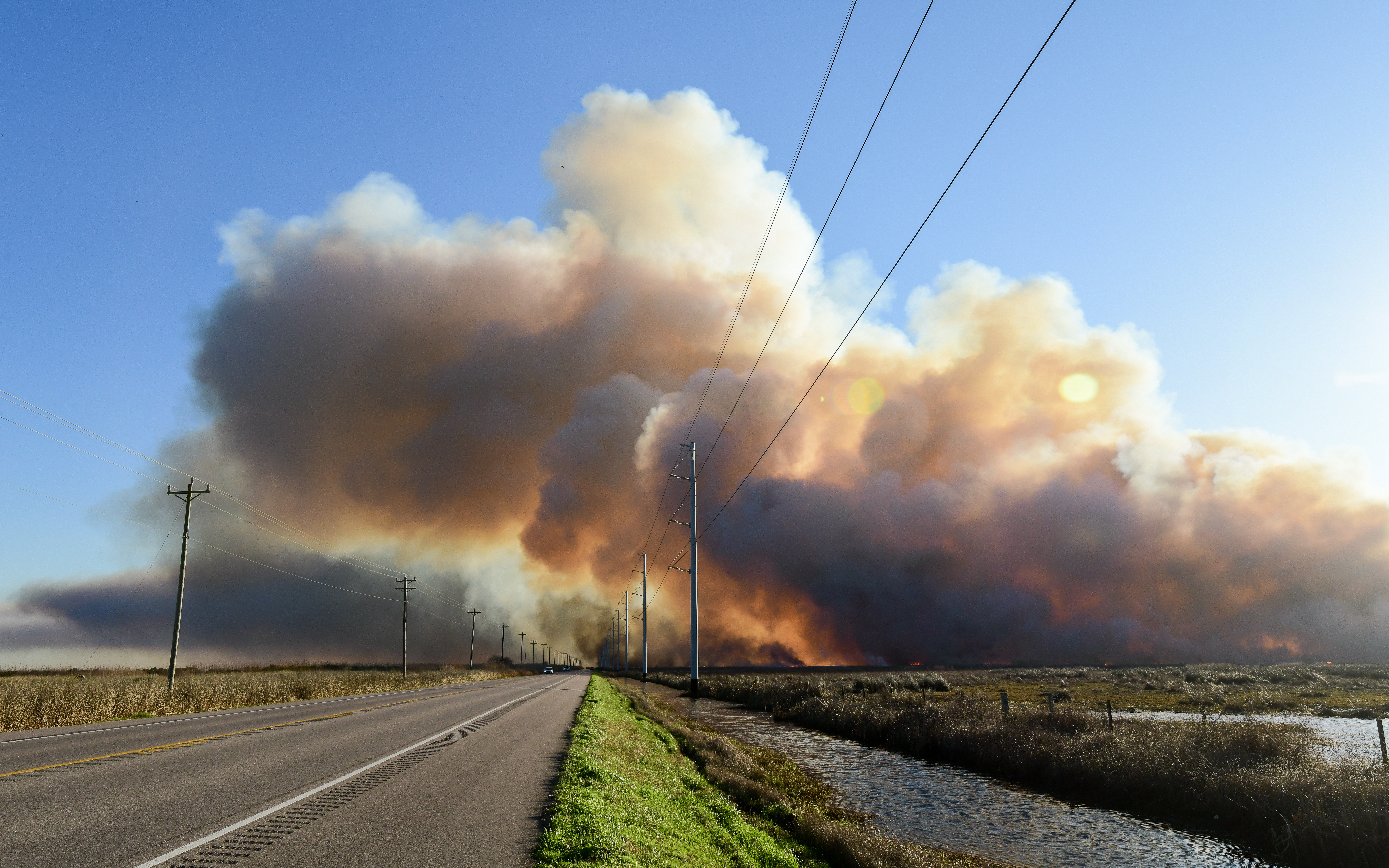 Four States Warned of Freezing Temperatures and Fires at Same Time