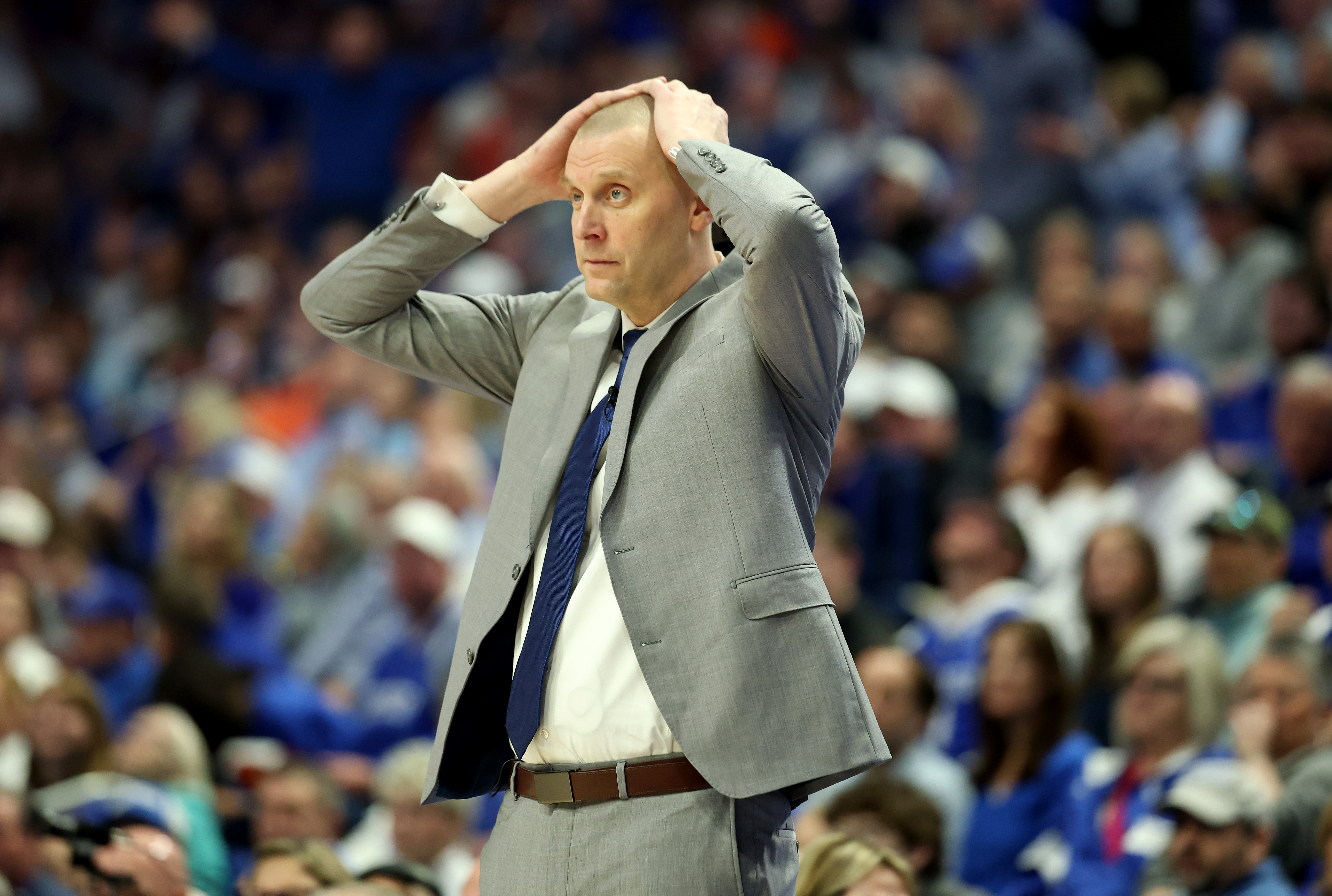 Mark Pope, Kentucky Face Identity Crisis After Early Struggles