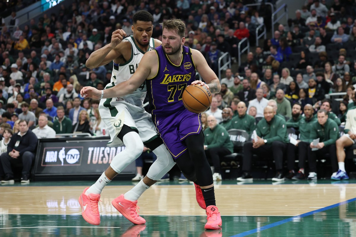 How to Watch Lakers vs Bucks: Live Stream NBA, TV Channel
