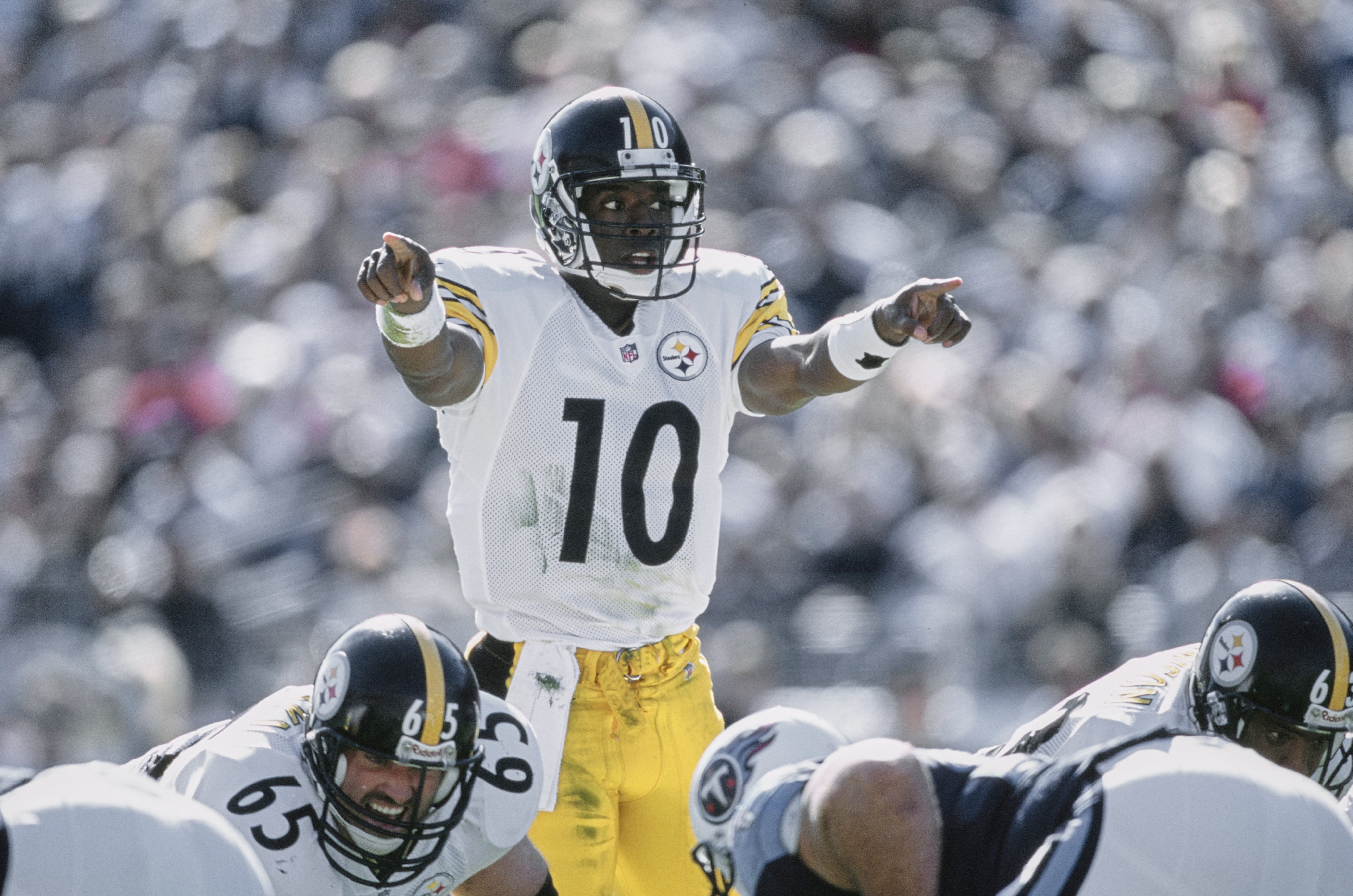 Former Steelers QB Makes Major Move Amid College Football Coaching Rumors