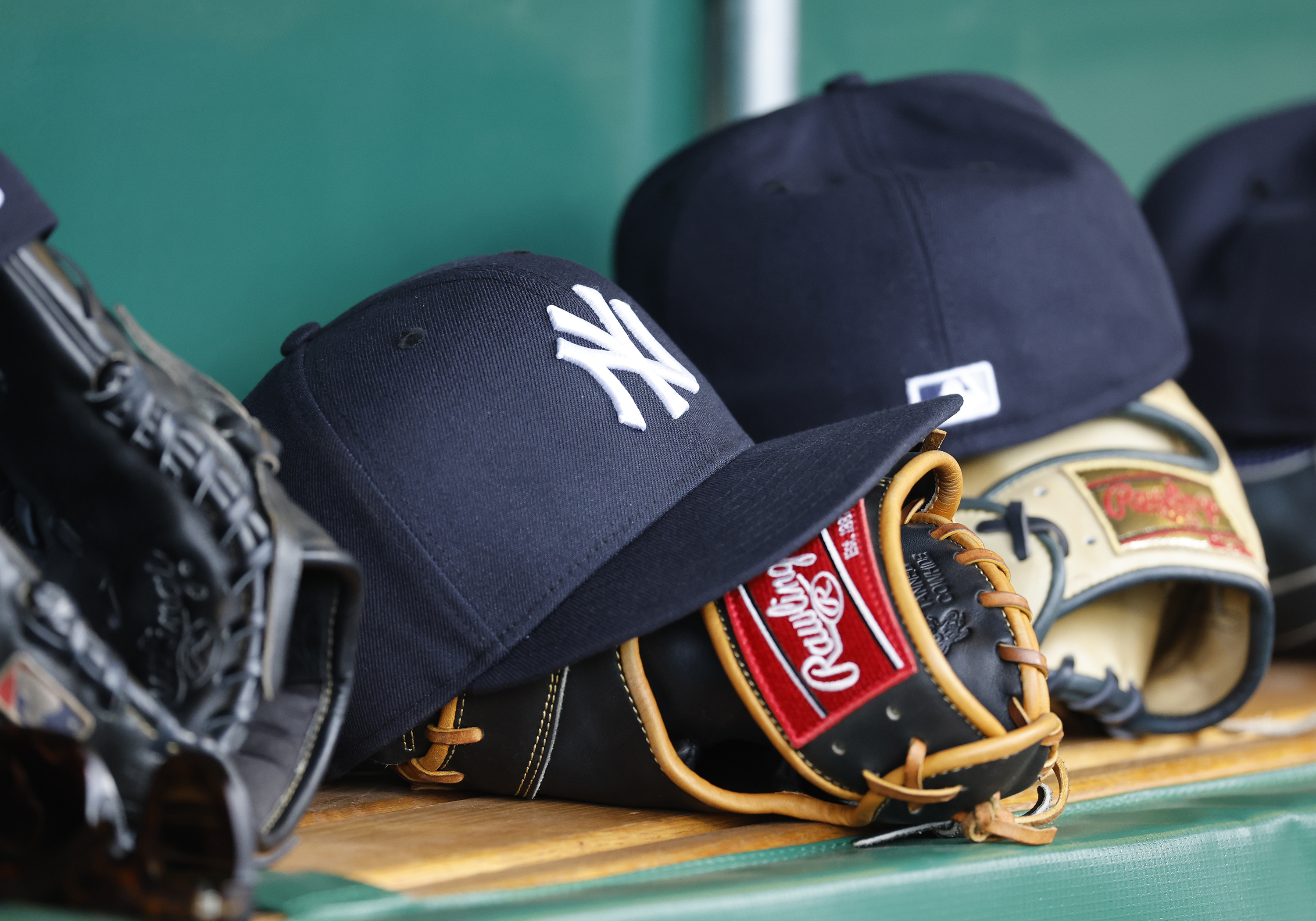 Yankees Free Agent Drawing Interest From 12 Teams, Including Dodgers and Red Sox