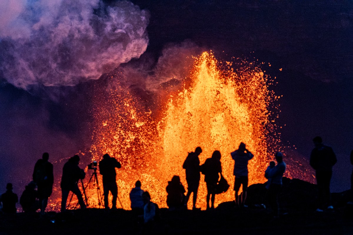 USGS Issues Orange Alert for Hawaii& 039;s Kilauea Volcano