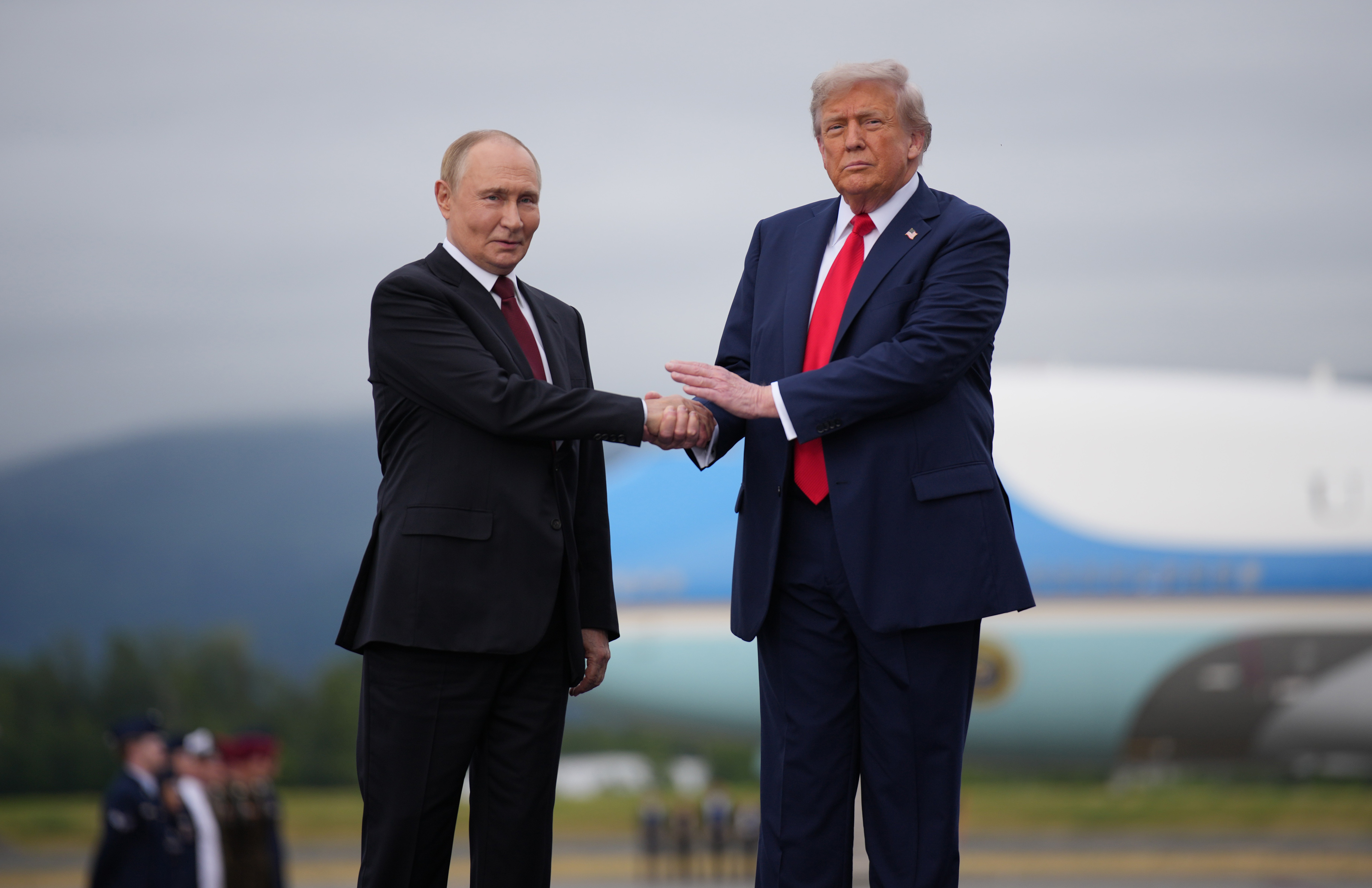 Russia-Ukraine Peace Deal Denounced as ‘Capitulation’