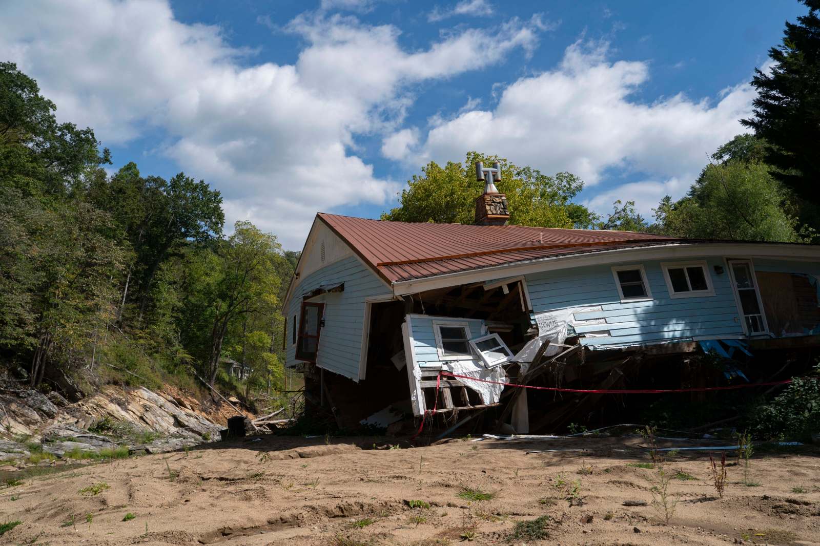 newsweek.com - Giulia Carbonaro - Home insurance spikes predicted for 2026, 2027