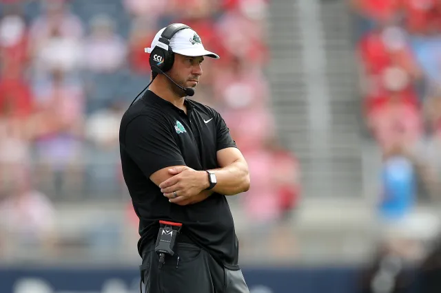 Tulane head coach Jon Sumrall