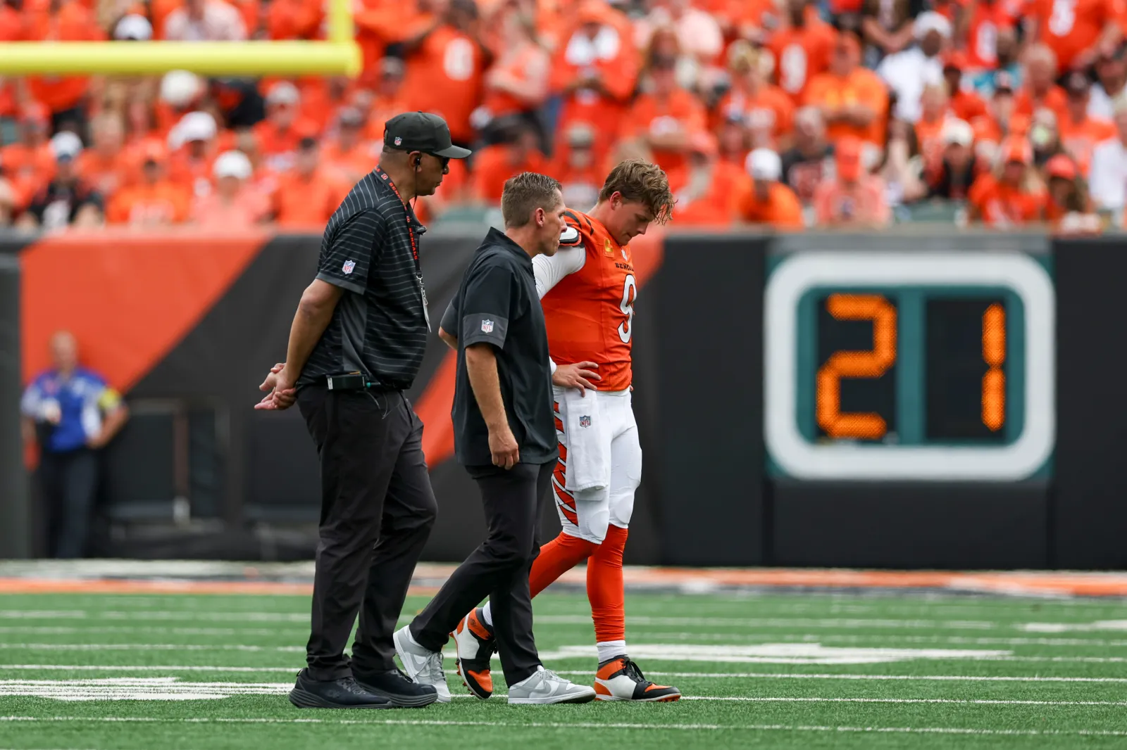 Joe Burrow and the Bangles suffered a travel issue.