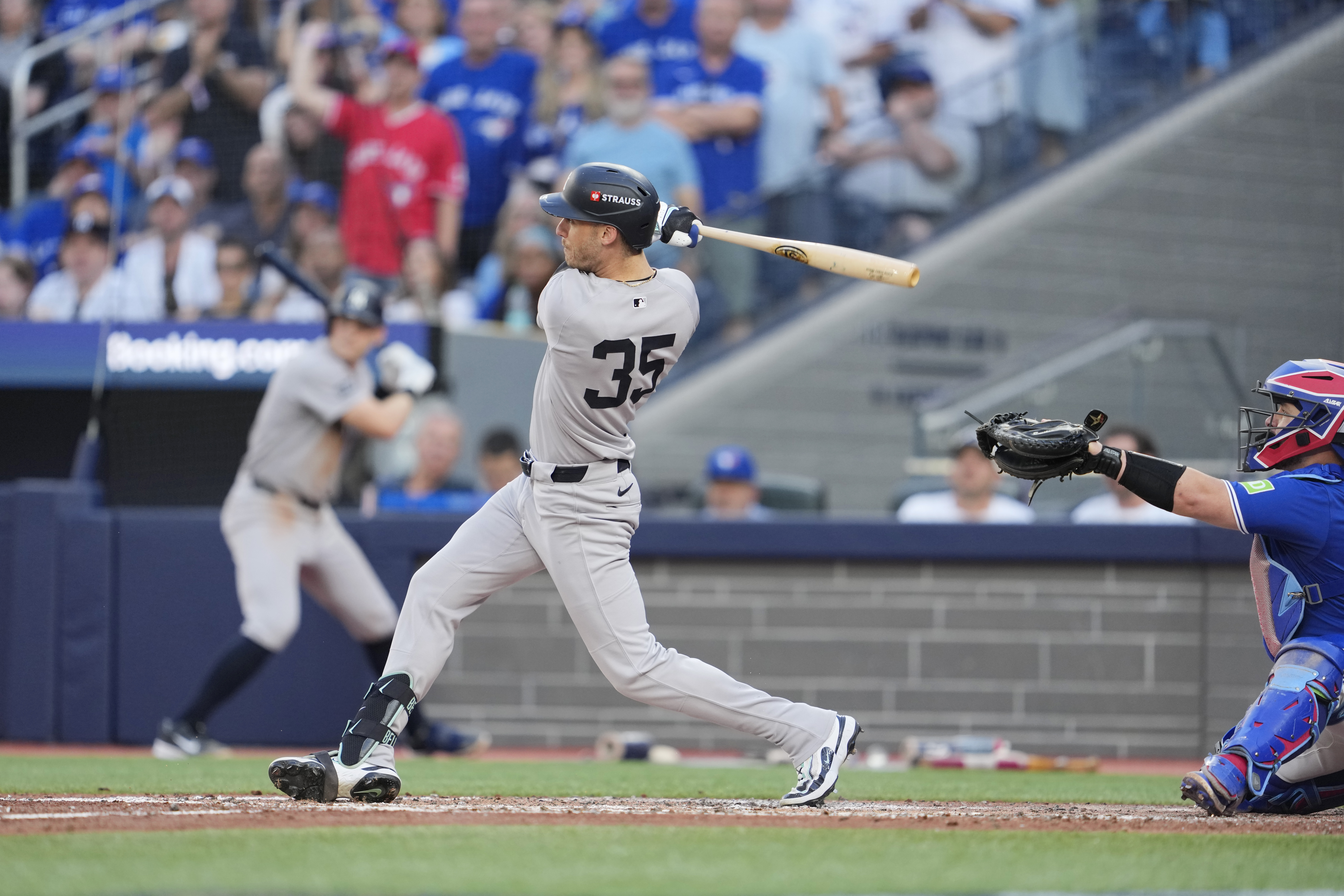 Yankees Projected To Re-Sign Slugger On Huge 6-Year, $150 Million Deal