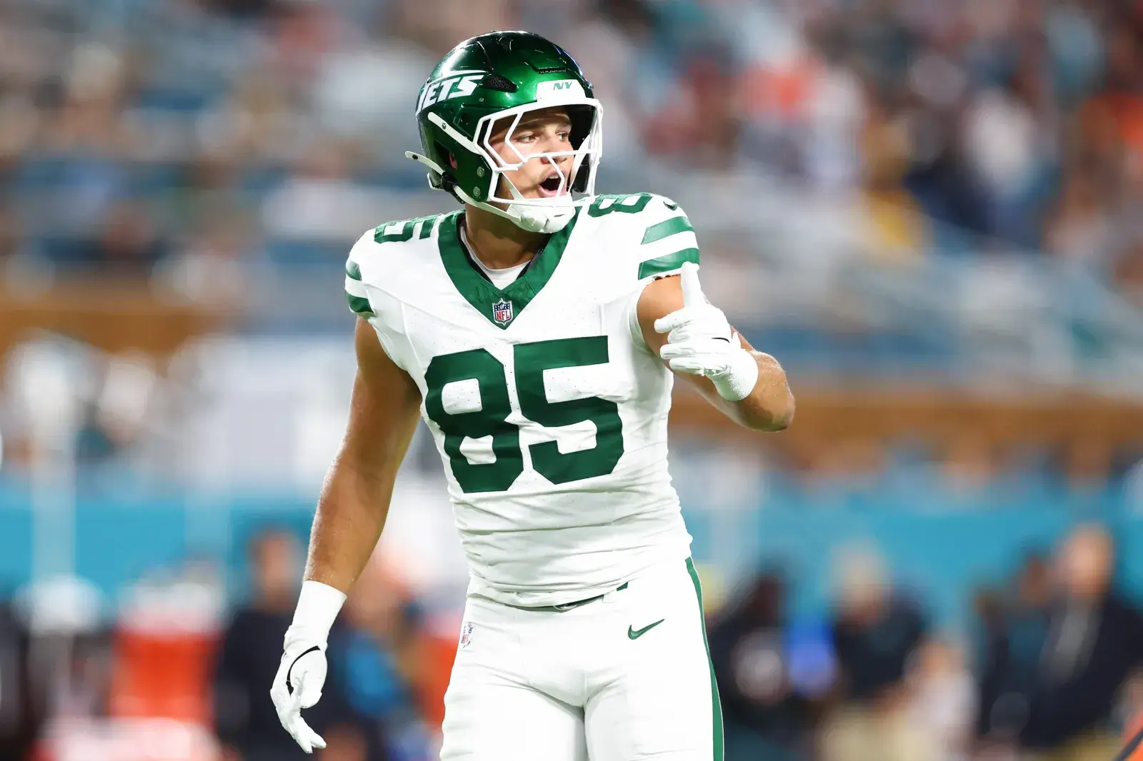 Mason Taylor and TreVeyon Henderson: Key Player Props to Watch in Jets vs. Patriots