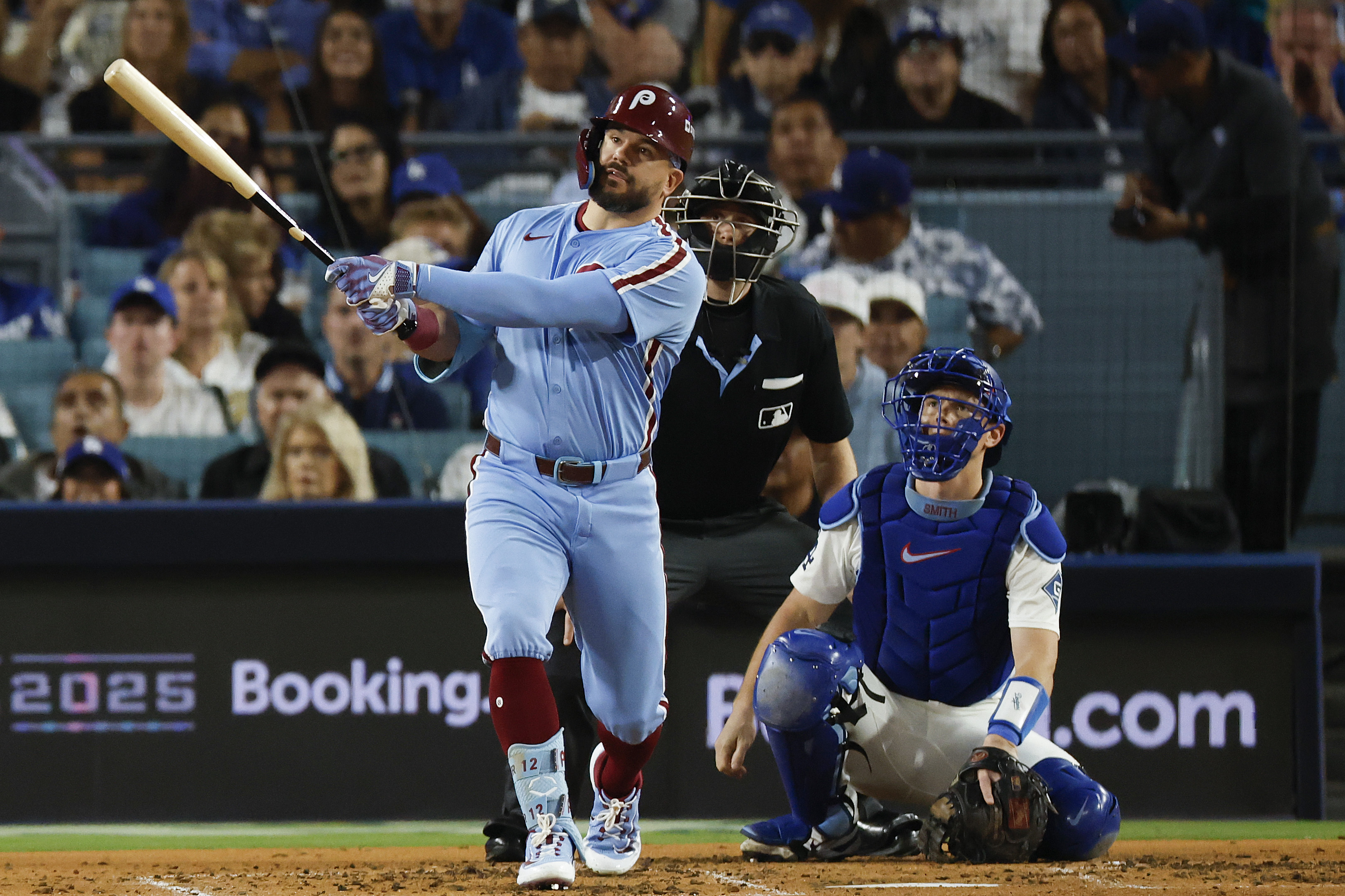 Phillies Predicted to Sign Kyle Schwarber Early in Free Agency