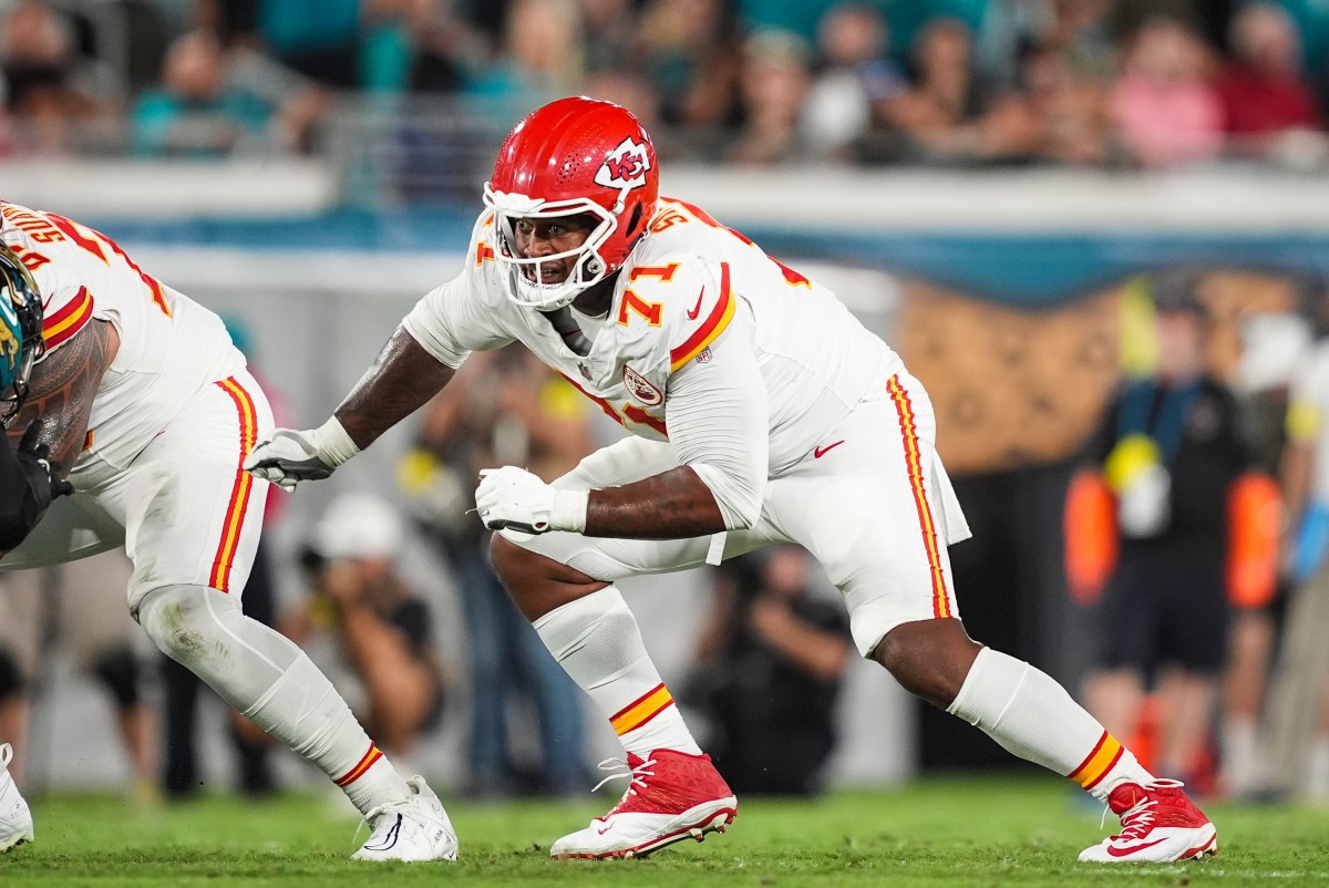 Josh Simmons Makes Subtle Move After Chiefs' Loss to Bills