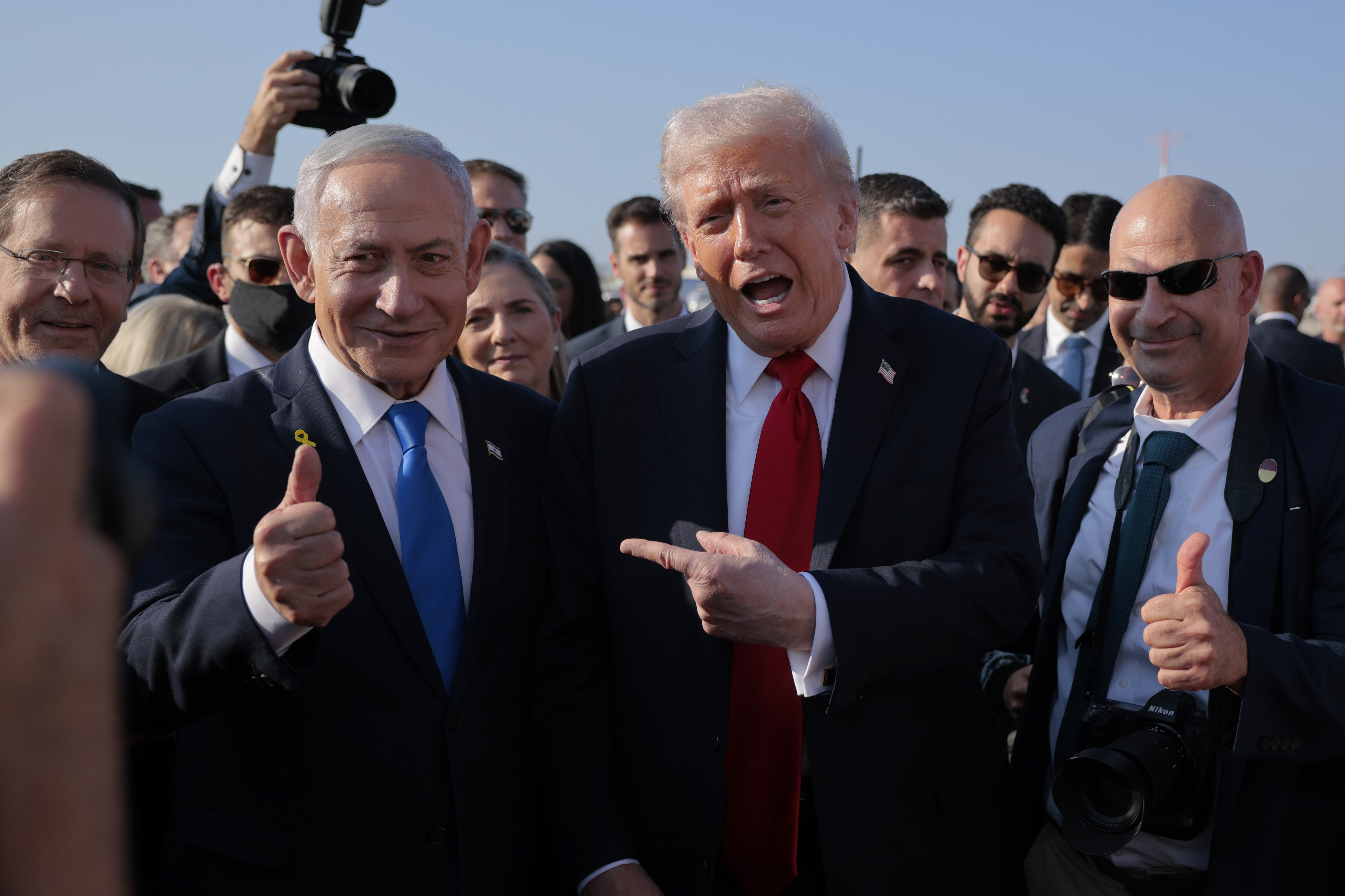 Donald Trump Sends Pardon Letter to Israeli President