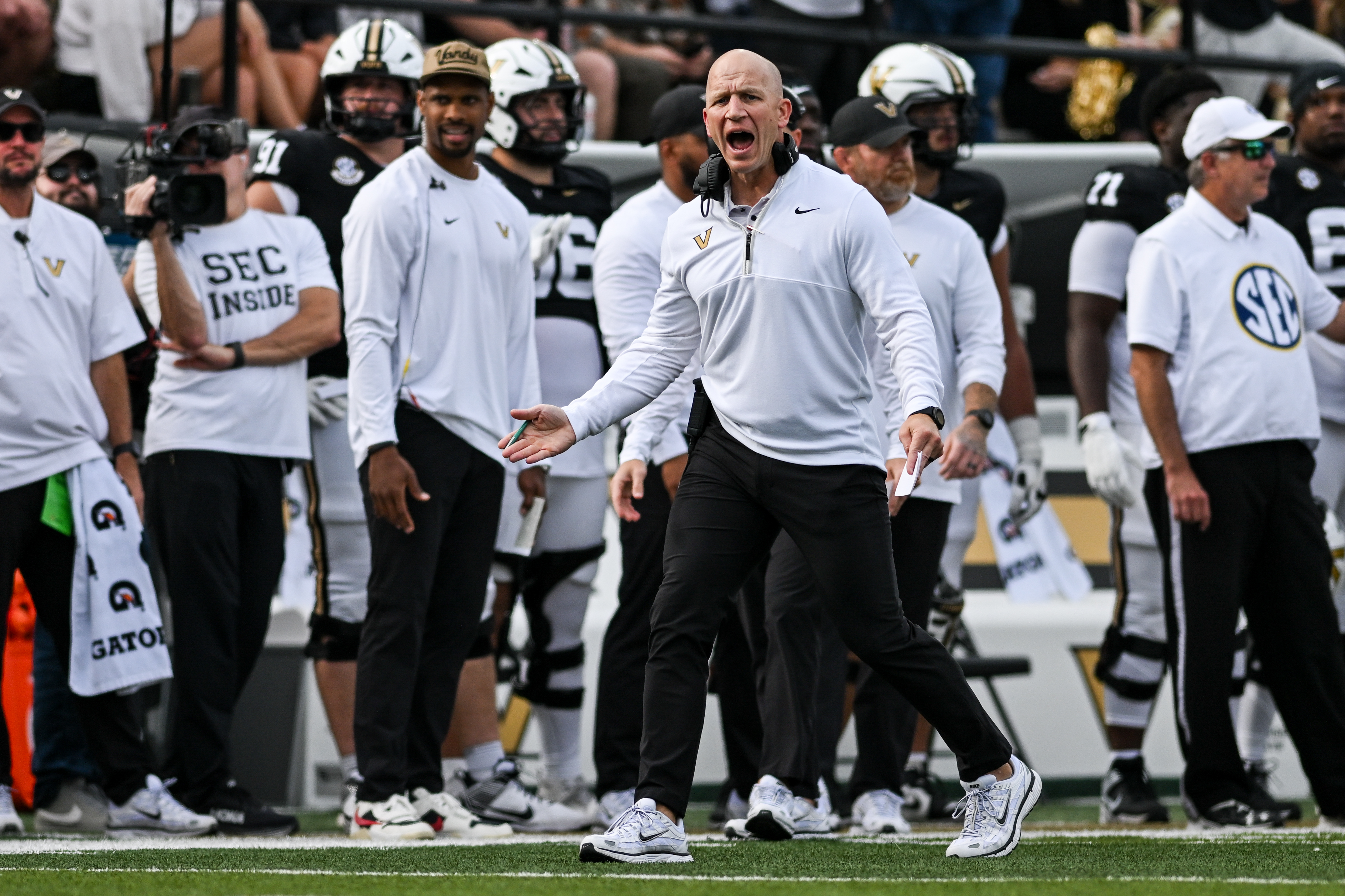 Tensions Reach Boiling Point With Heated Incident Before Auburn-Vanderbilt