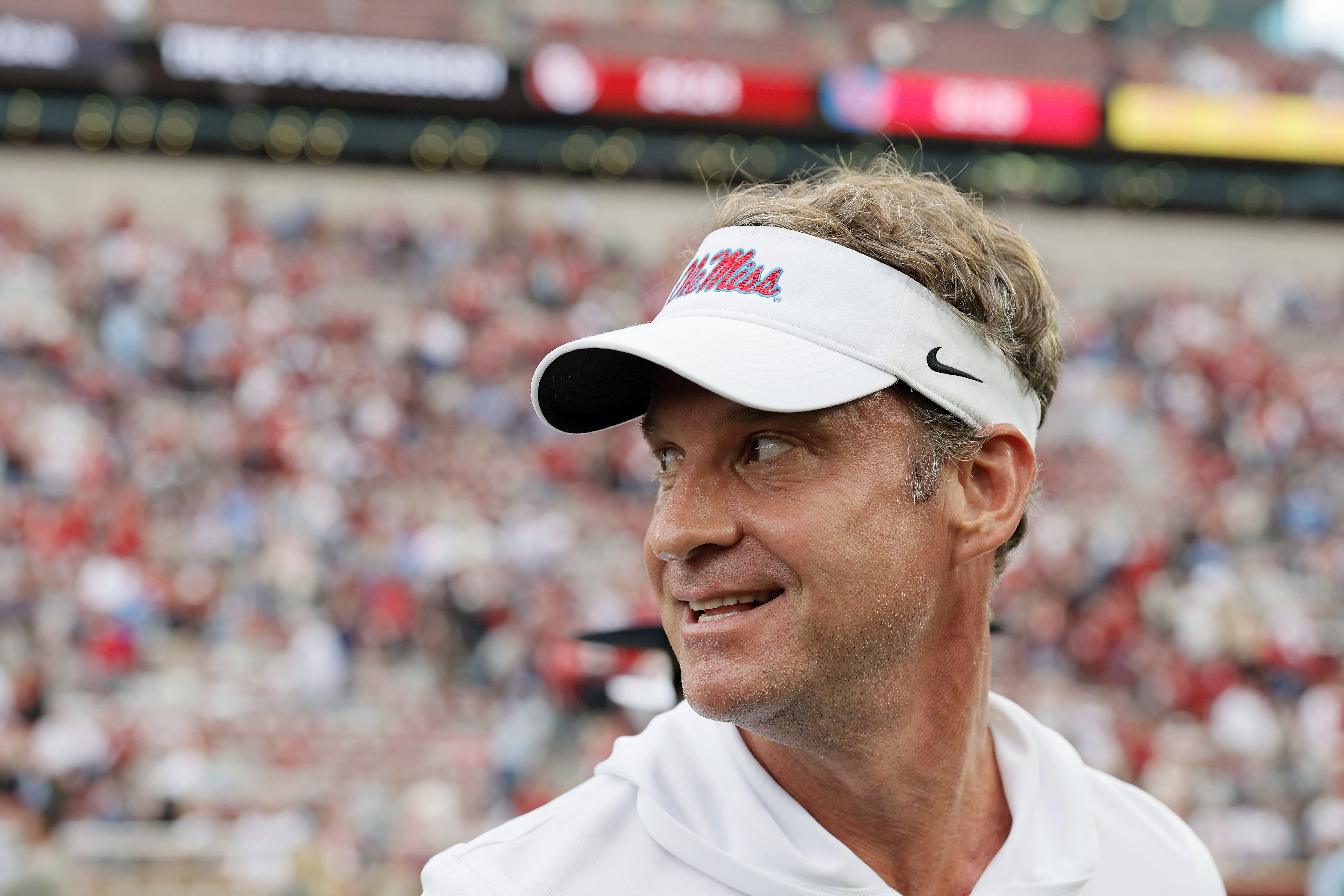 Lane Kiffin Has Warning for Ole Miss Amid Florida Rumors