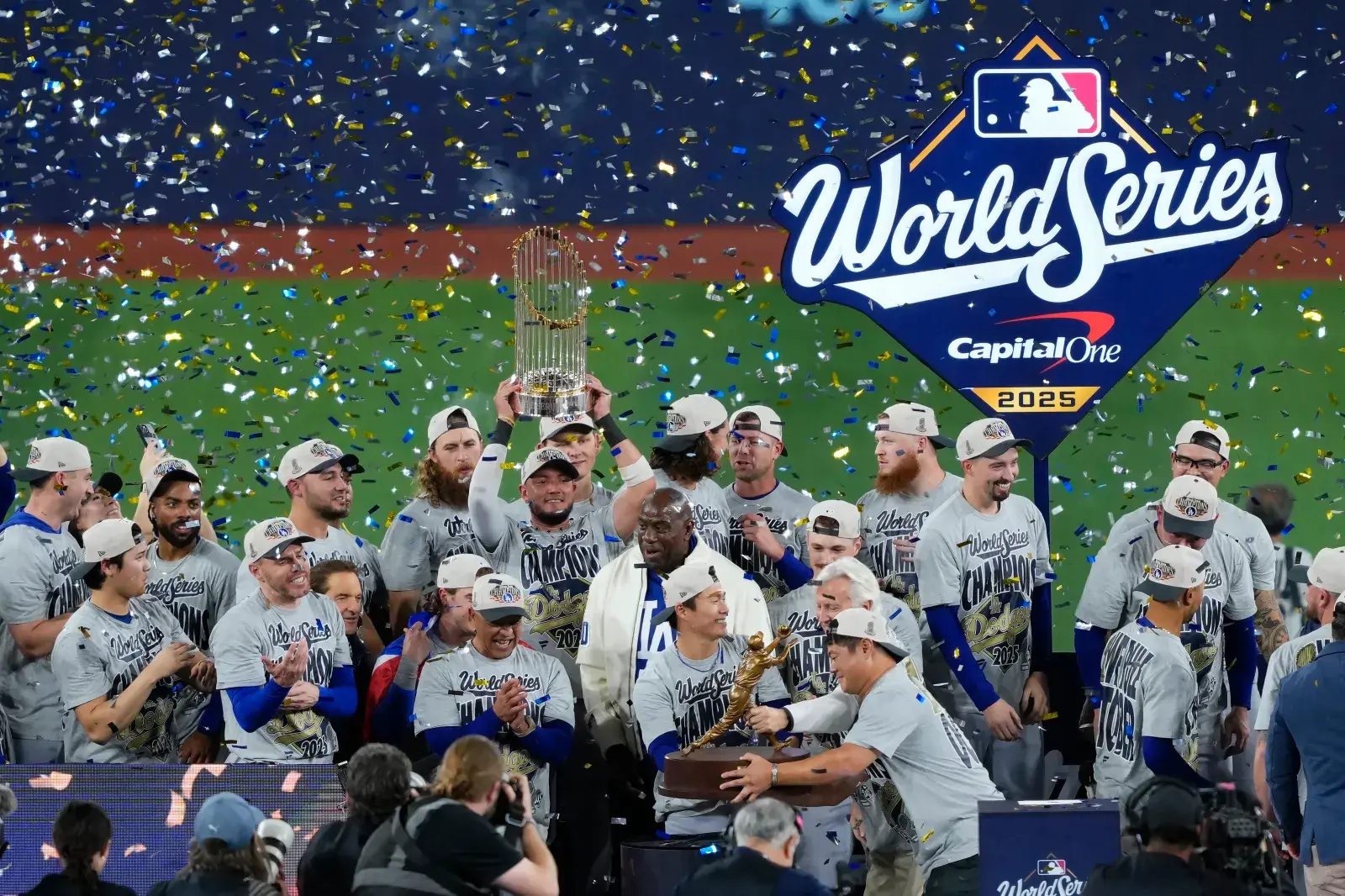 Dodgers World Series Hero Projected to Sign $7 Million Deal in Free Agency