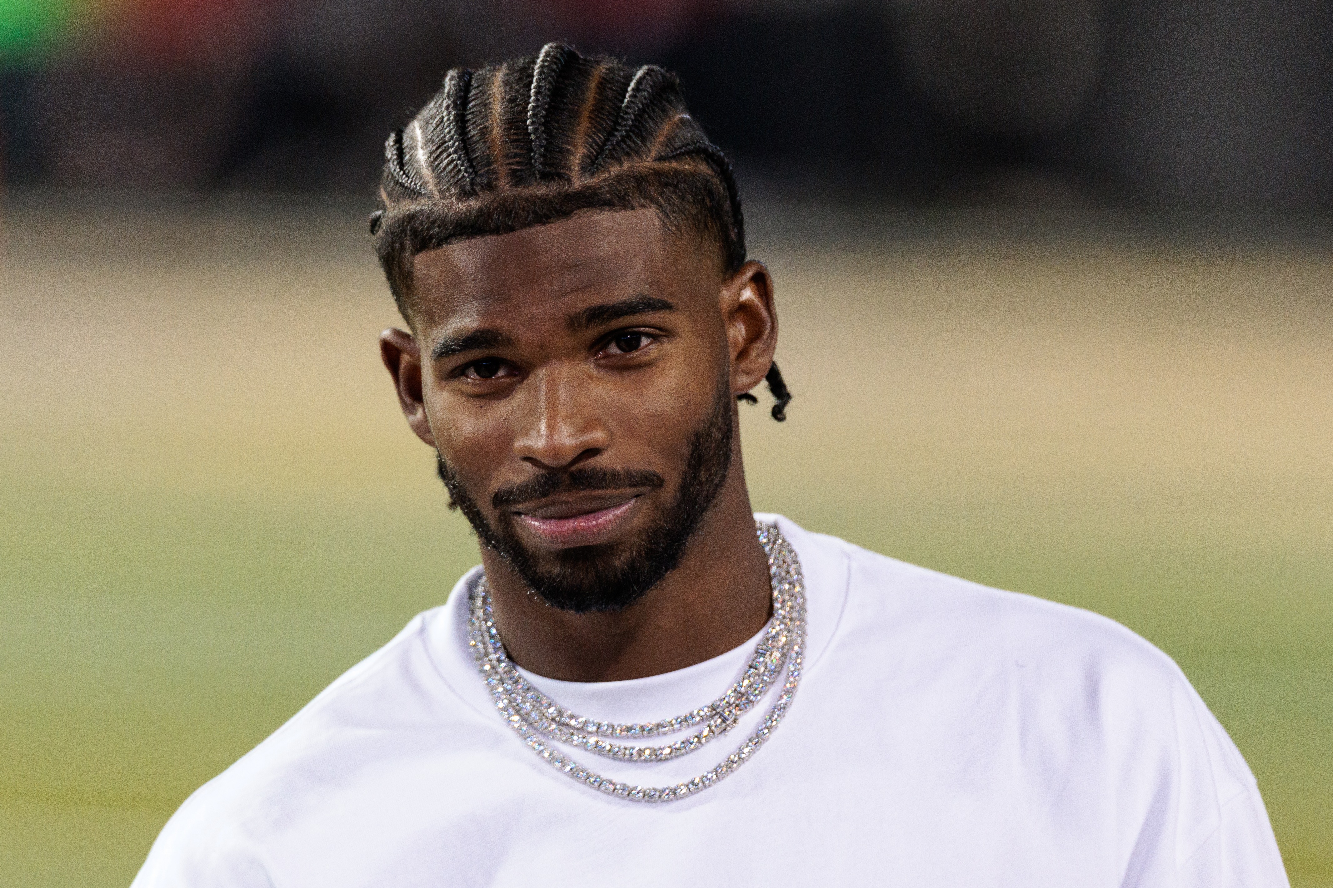 Browns' Shedeur Sanders Trade Proposal Lands Former Pro Bowl QB