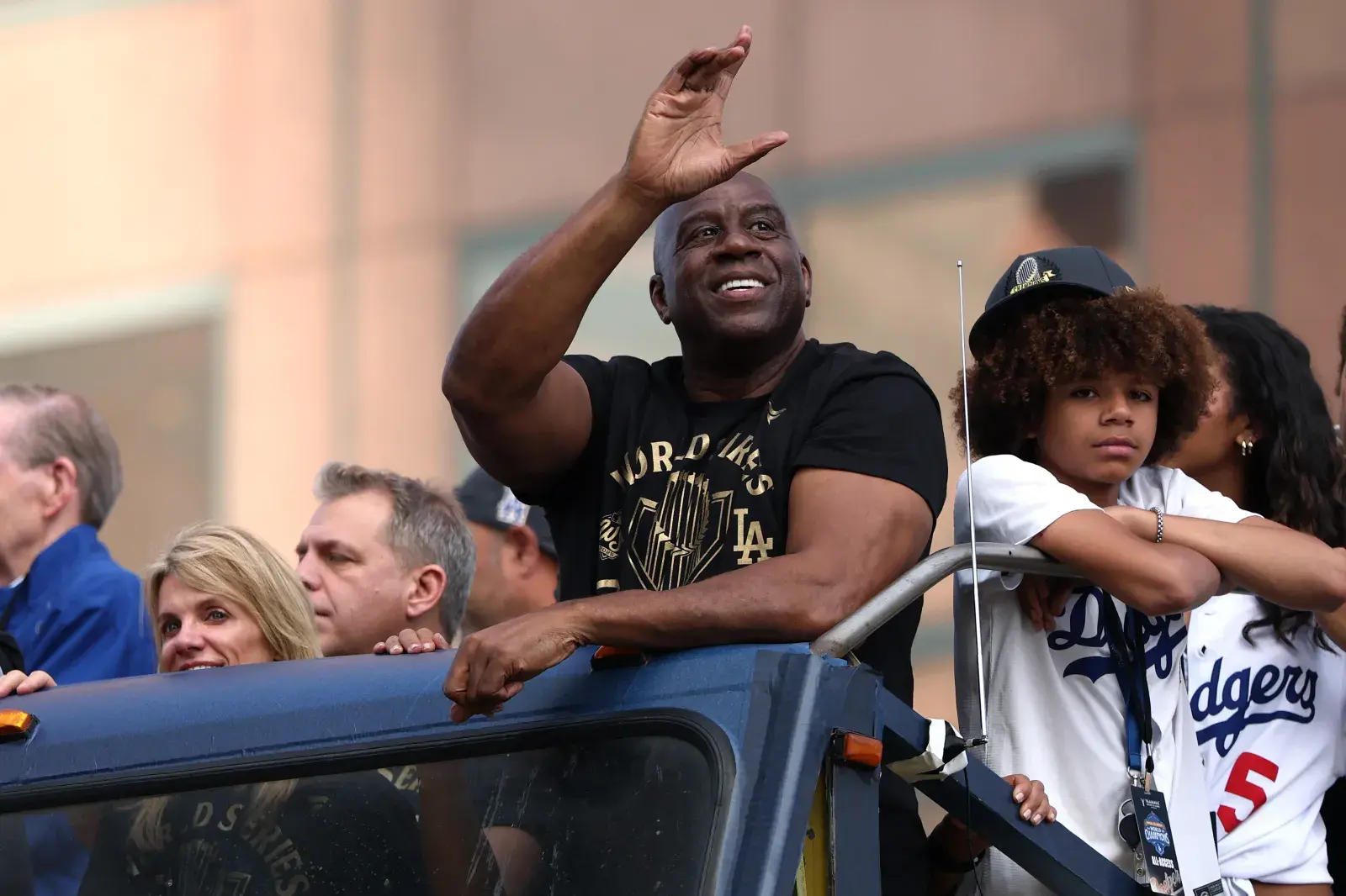 Magic Johnson Sends Message to Blue Jays Fans After Dodgers World Series Win