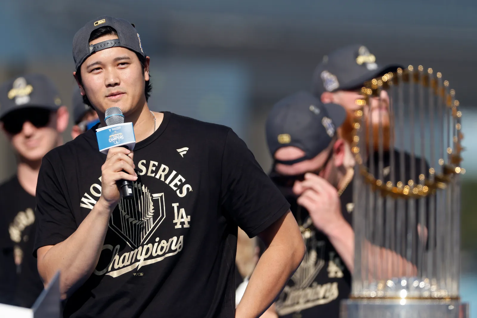 Shohei Ohtani Thanks Dodgers Fans for World Series Victory