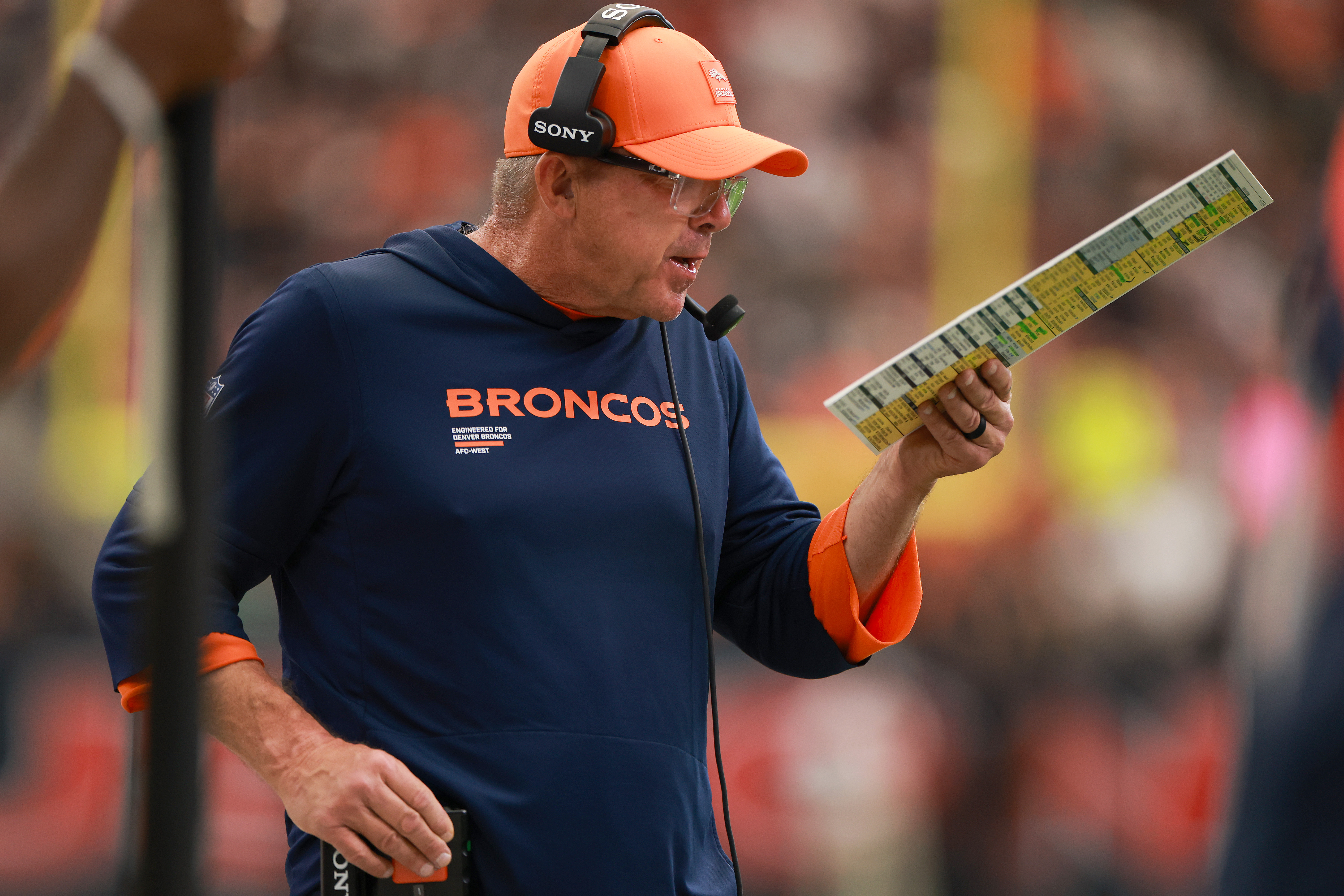 DraftKings Promo Code: Claim $300 Bonus For Raiders-Broncos, NFL Week 10