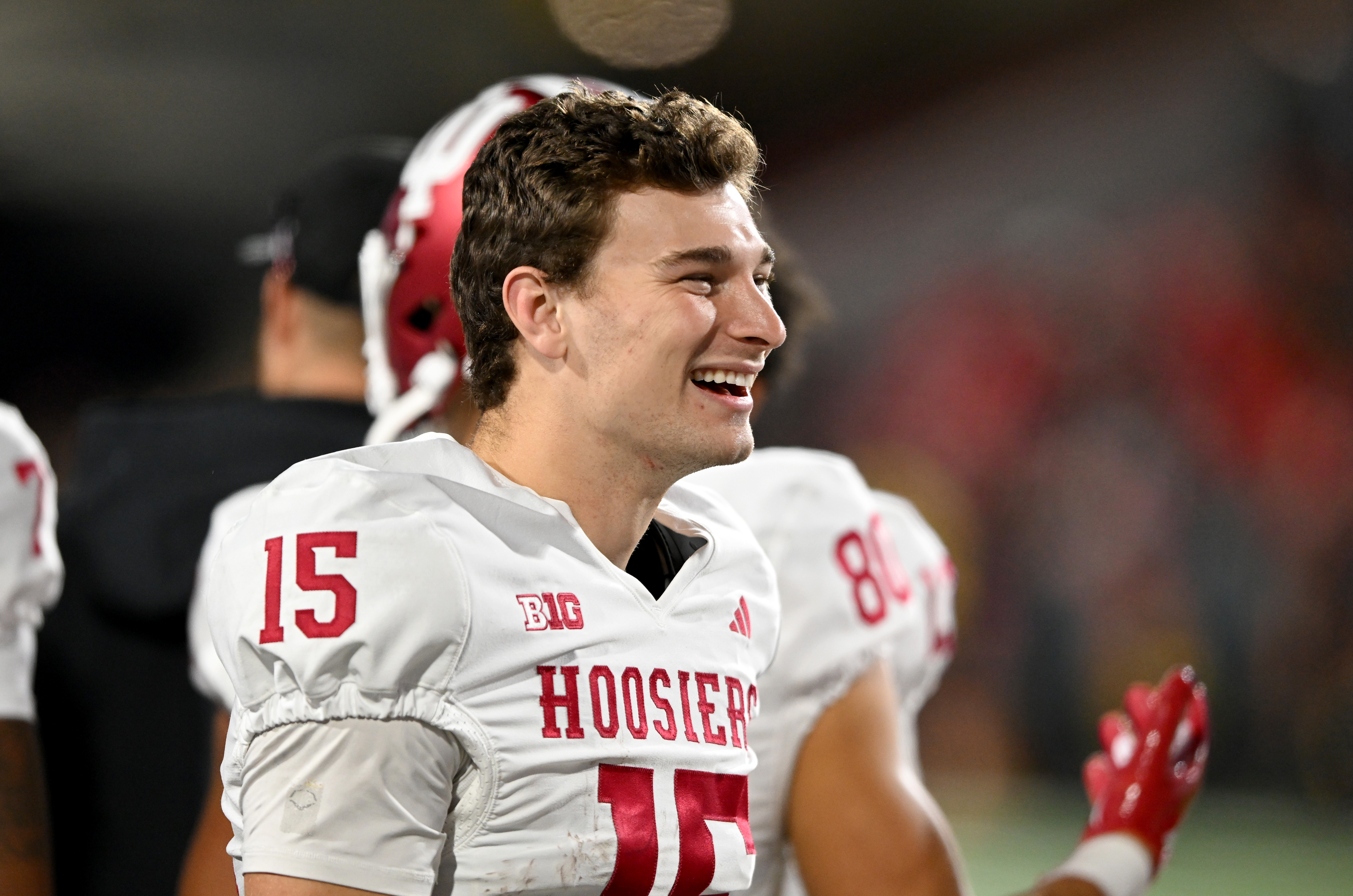 NFL Exec Dishes on Indiana QB Fernando Mendoza's Potential Red Flag