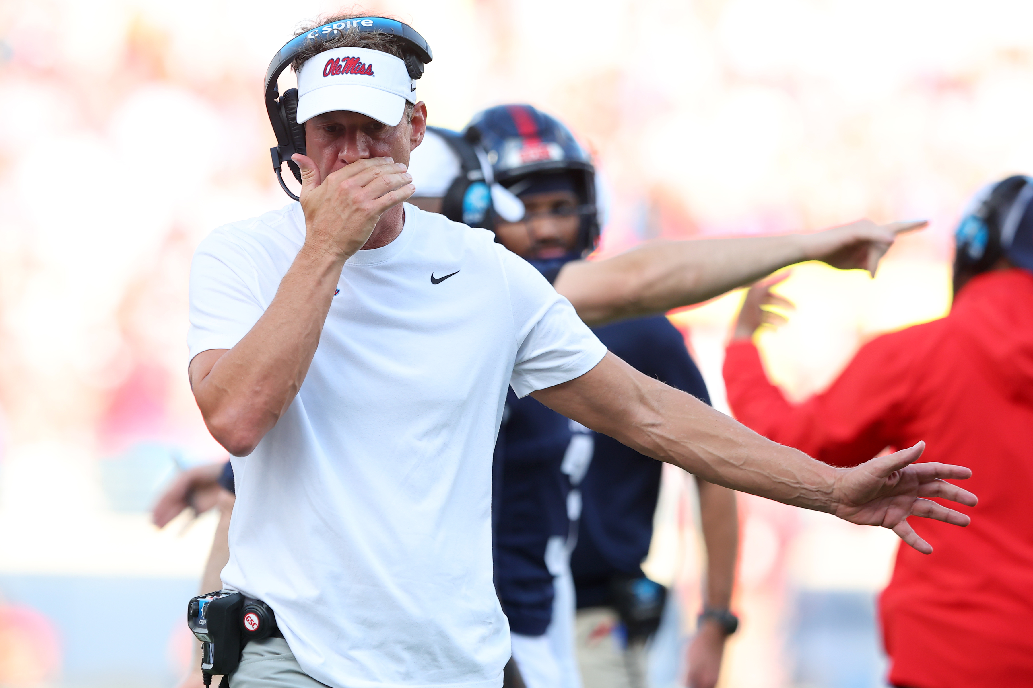 Lane Kiffin's Son Gives Telling Update on Coaching Rumors Before Ole Miss-Florida
