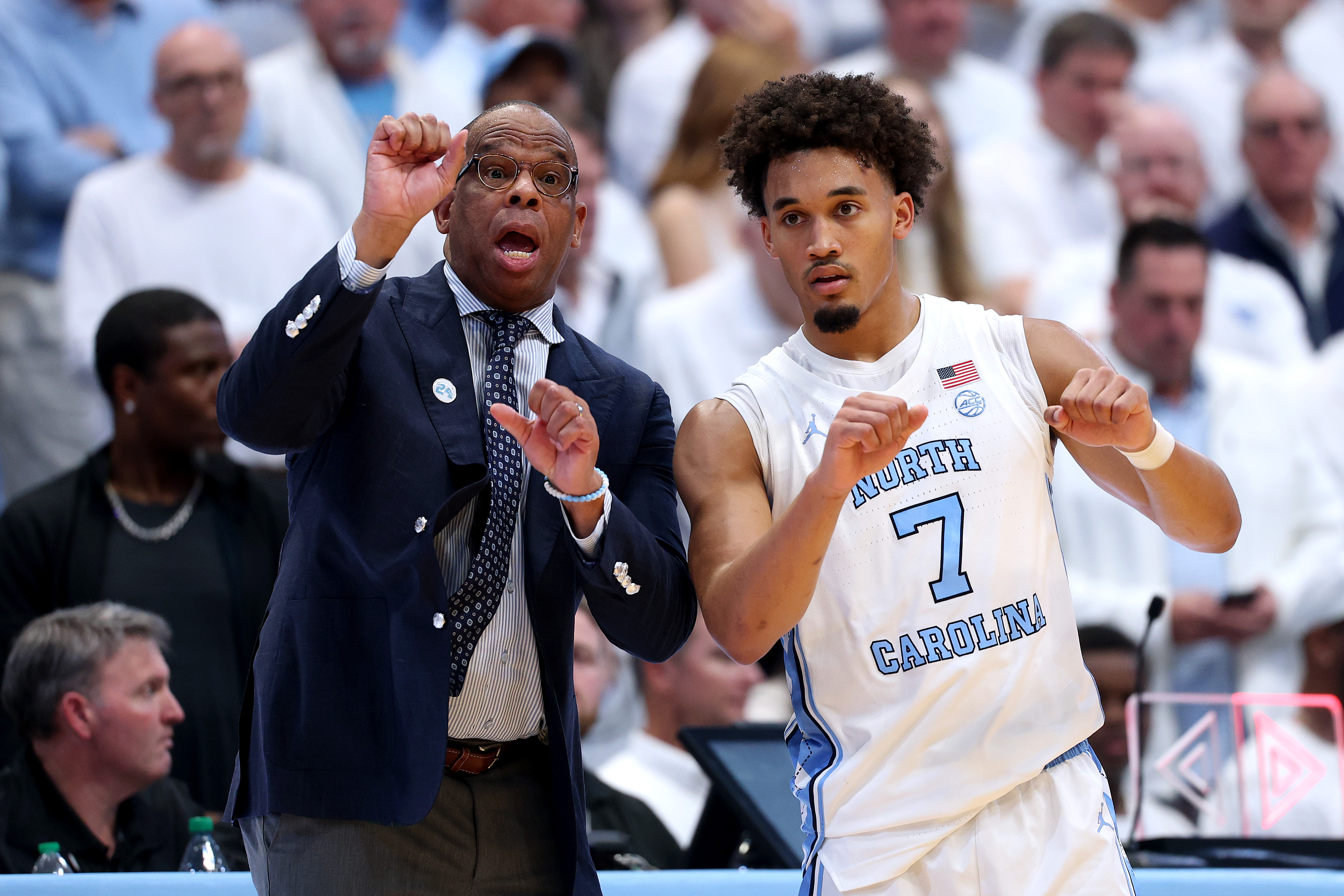 UNC's Seth Trimble Defends Hubert Davis Against 'Hate' After Loss vs VCU