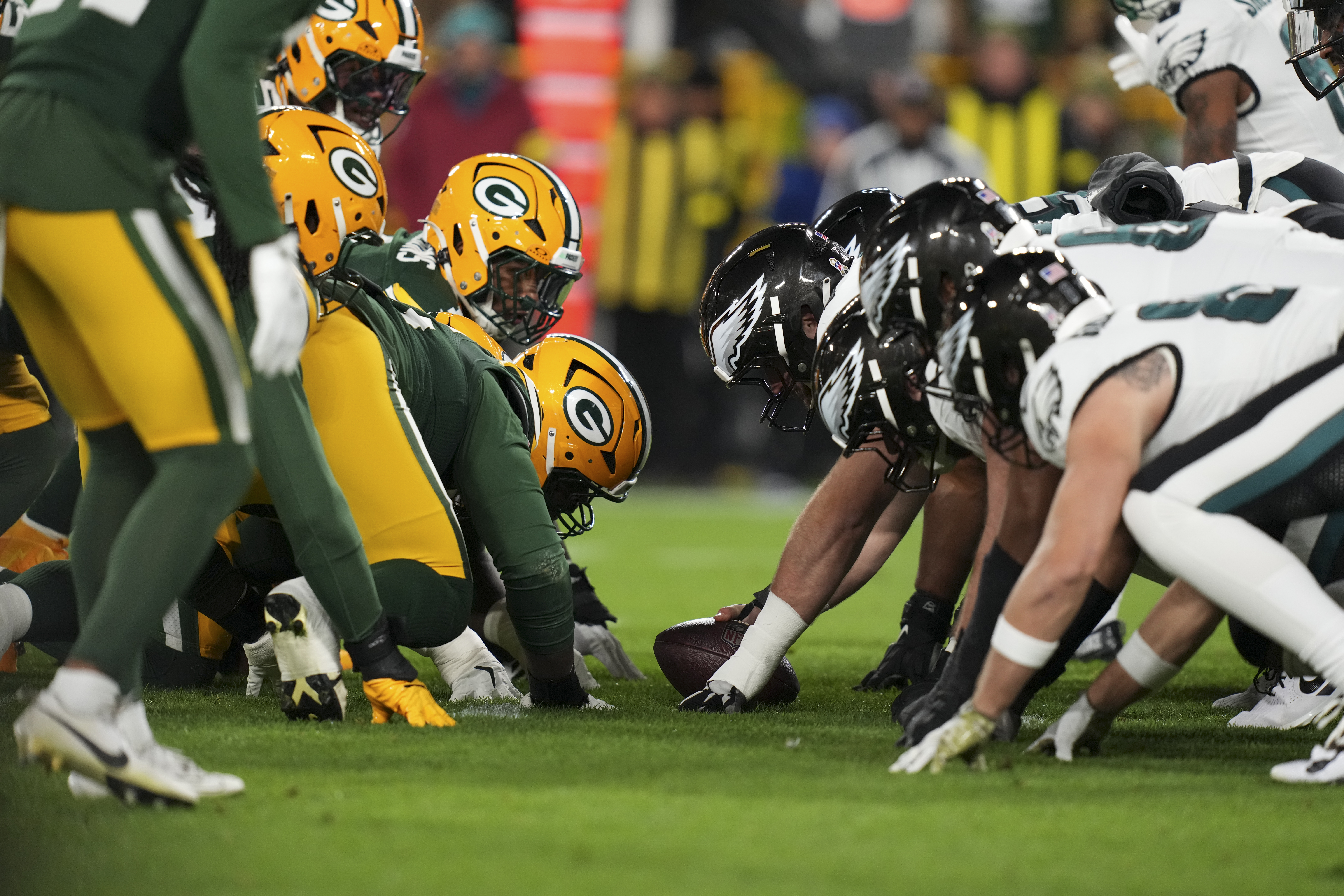 NFL World Demands Change After Missed Call in Eagles-Packers