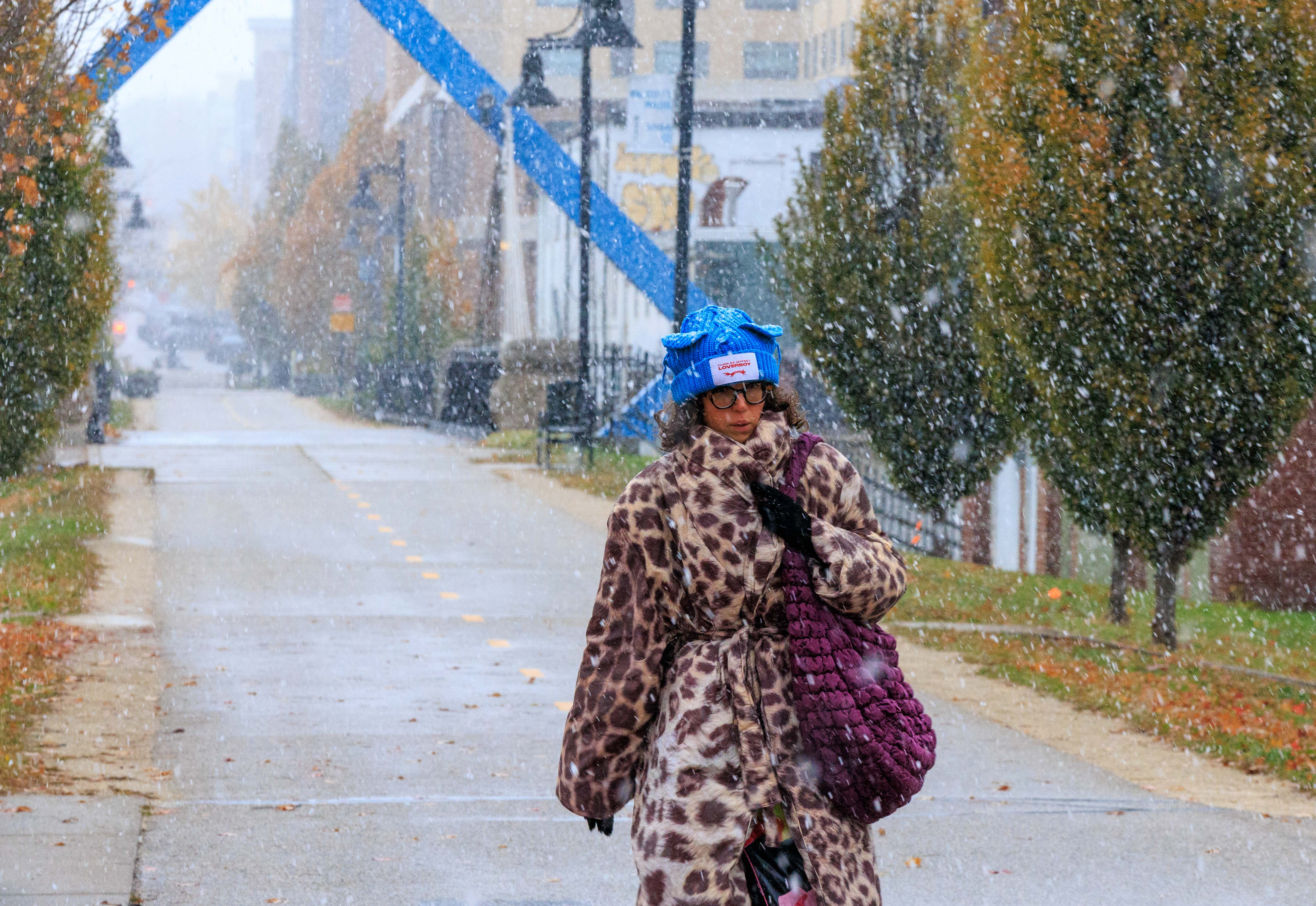 Thanksgiving Travel Warning Issued As ‘Major Snowstorm’ To Strike