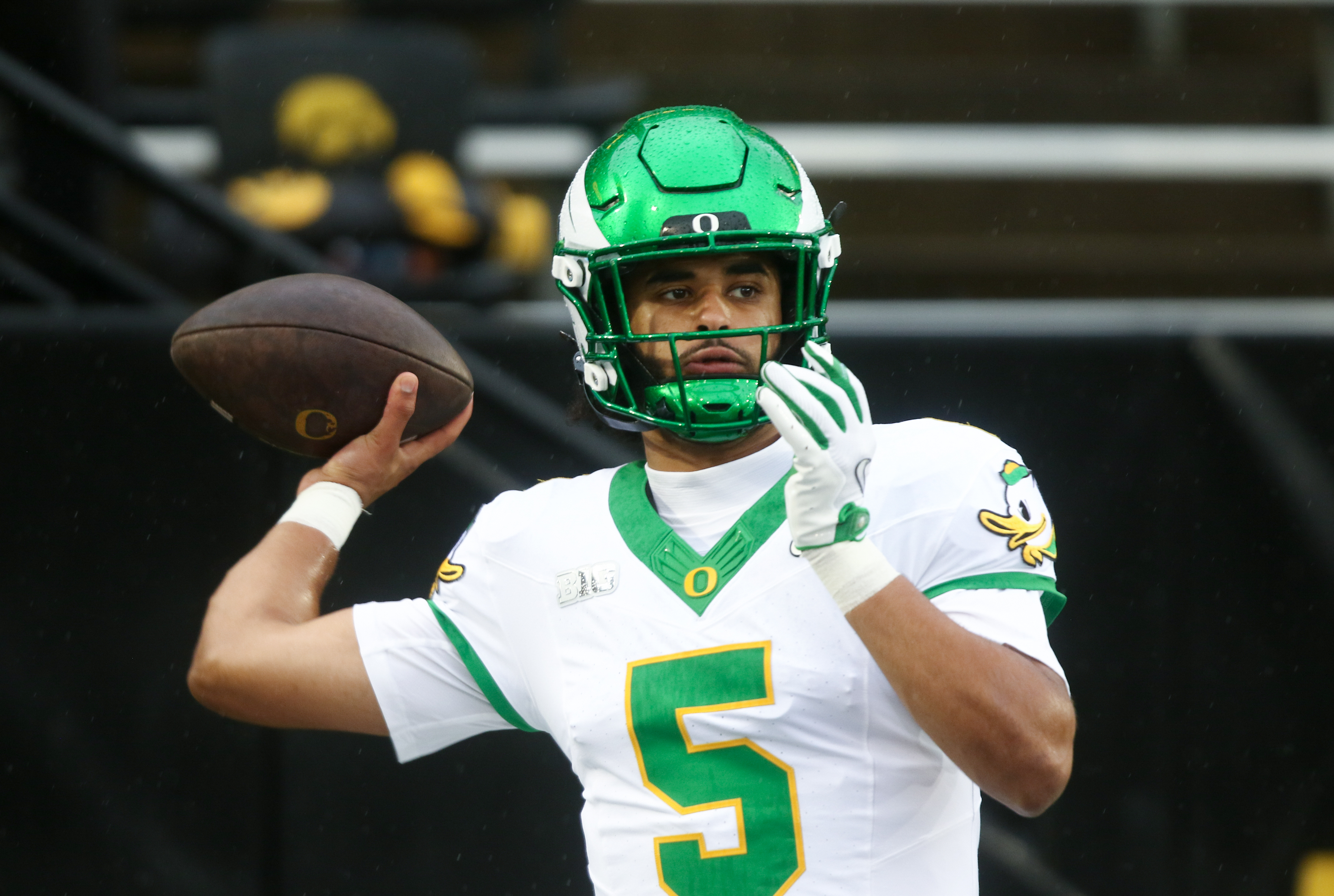 How to Watch Oregon vs Washington: Live Stream NCAA Football, TV Channel