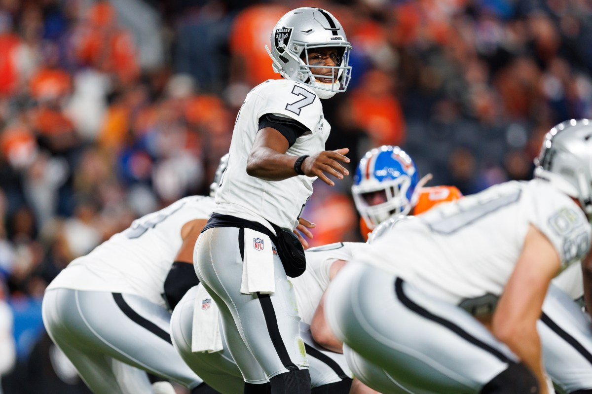 Raiders Linked to Surprising $275 Million Replacement for Geno Smith