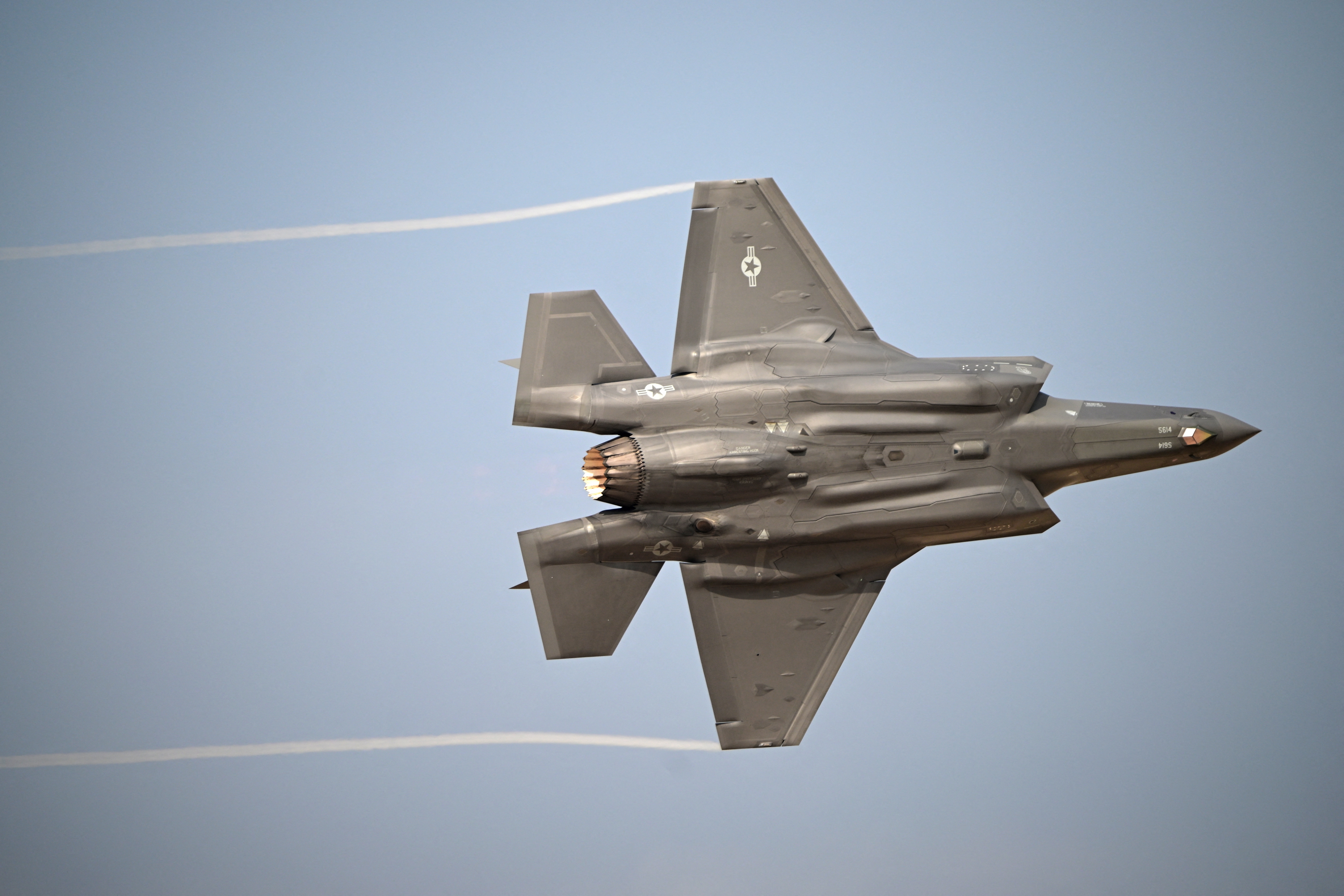 How Trump's F-35s Sale to Saudi Arabia Threatens To Antagonize Israel