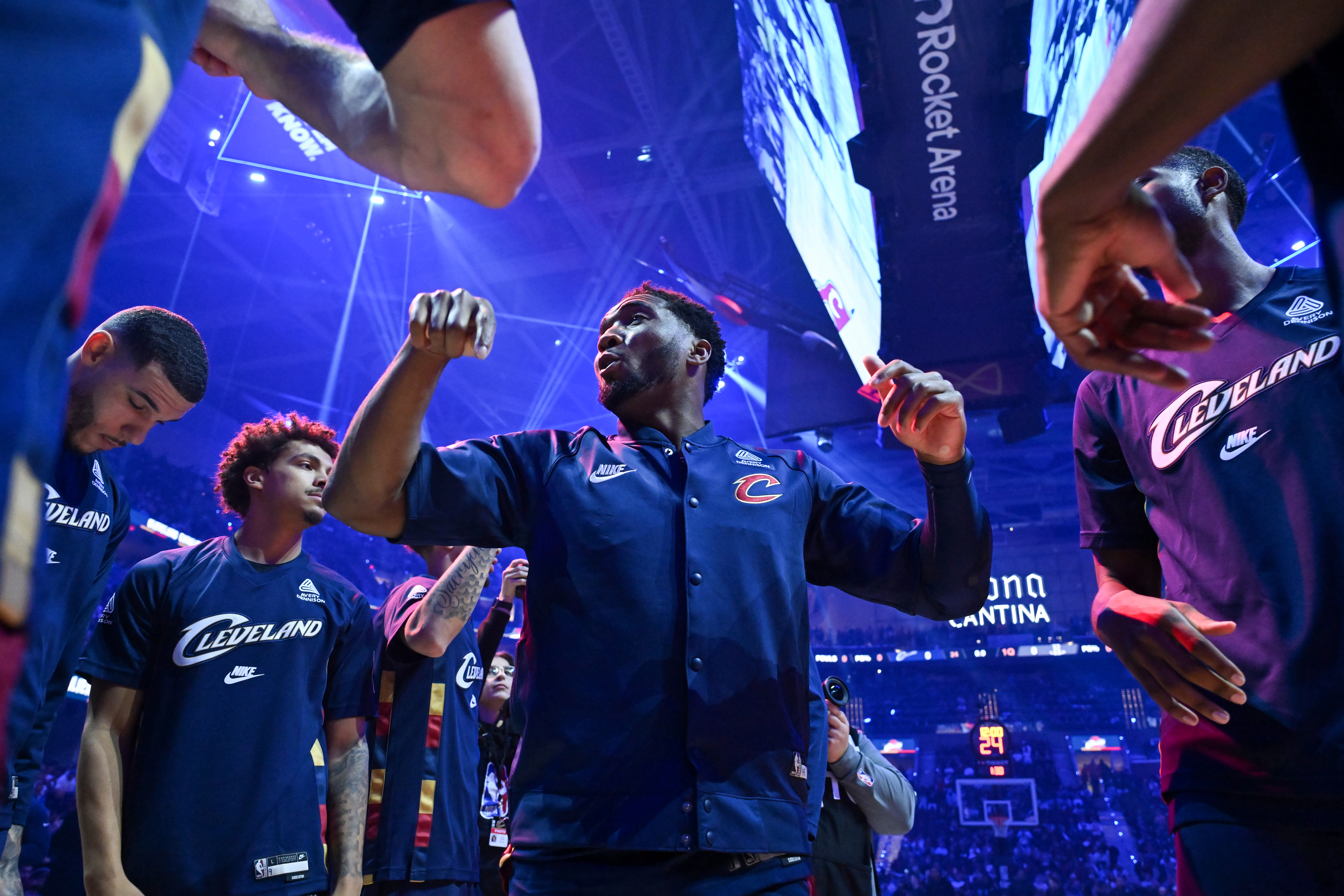 Betr Promo Code NEWSWEEK: Claim $210 Bonus For NBA Cup, NCAAF, NFL Week 12