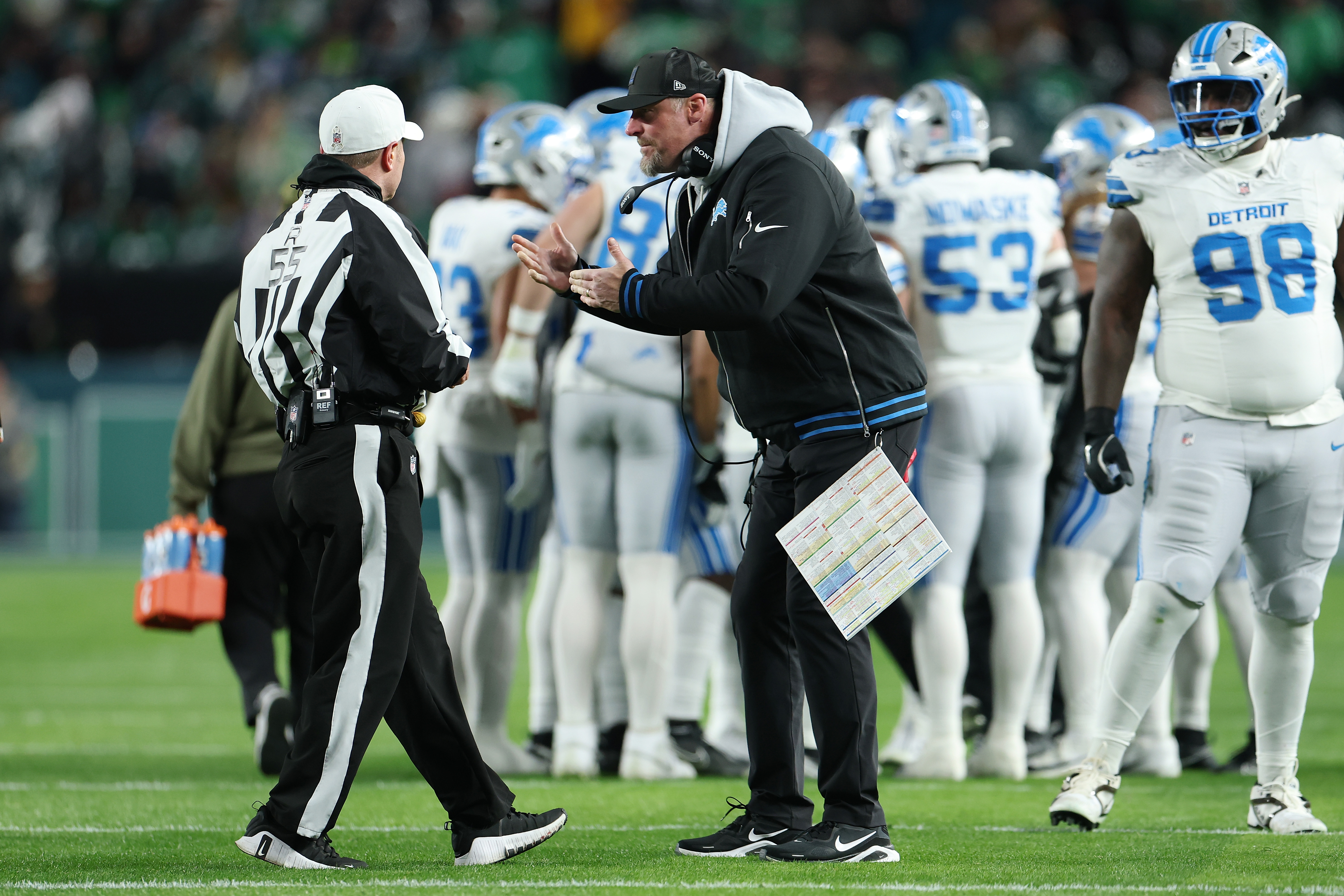 Dan Campbell Sends Clear Message After Controversial Eagles-Lions Ending - Newsweek