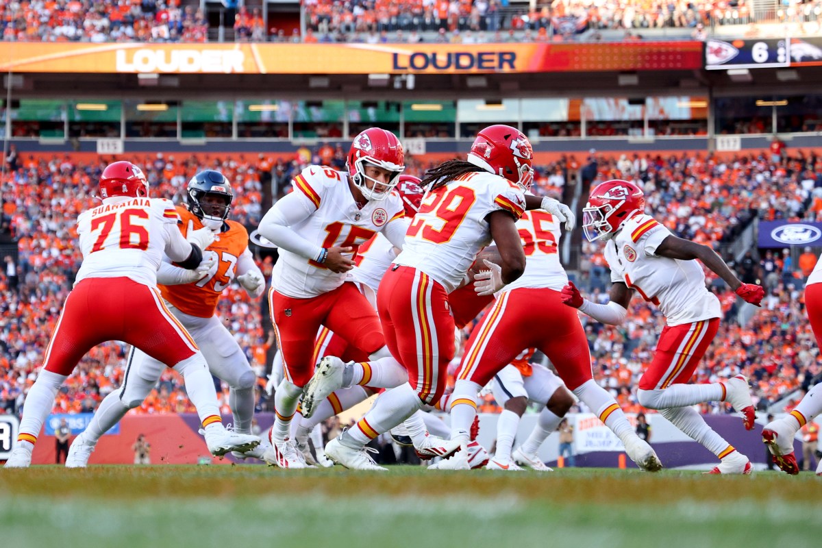 Chiefs Face Major Injury Challenges Ahead of Thanksgiving Clash