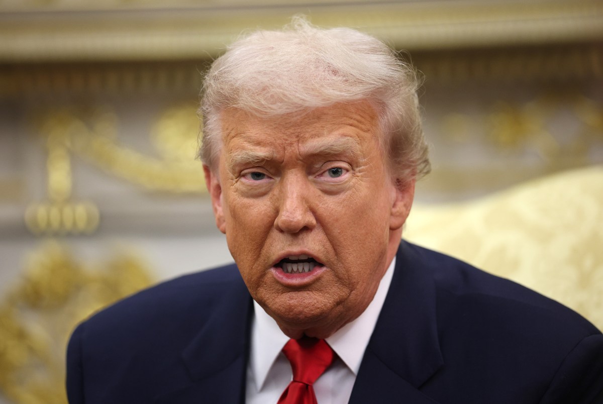 Trump Says Iran Wants Nuclear Deal & 039;Badly& 039;