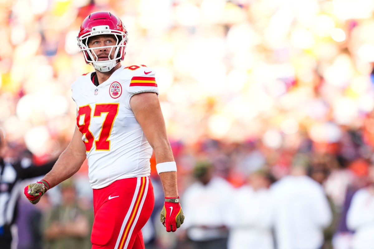 Travis Kelce Has Warning for Chiefs Before Pivotal Colts Game