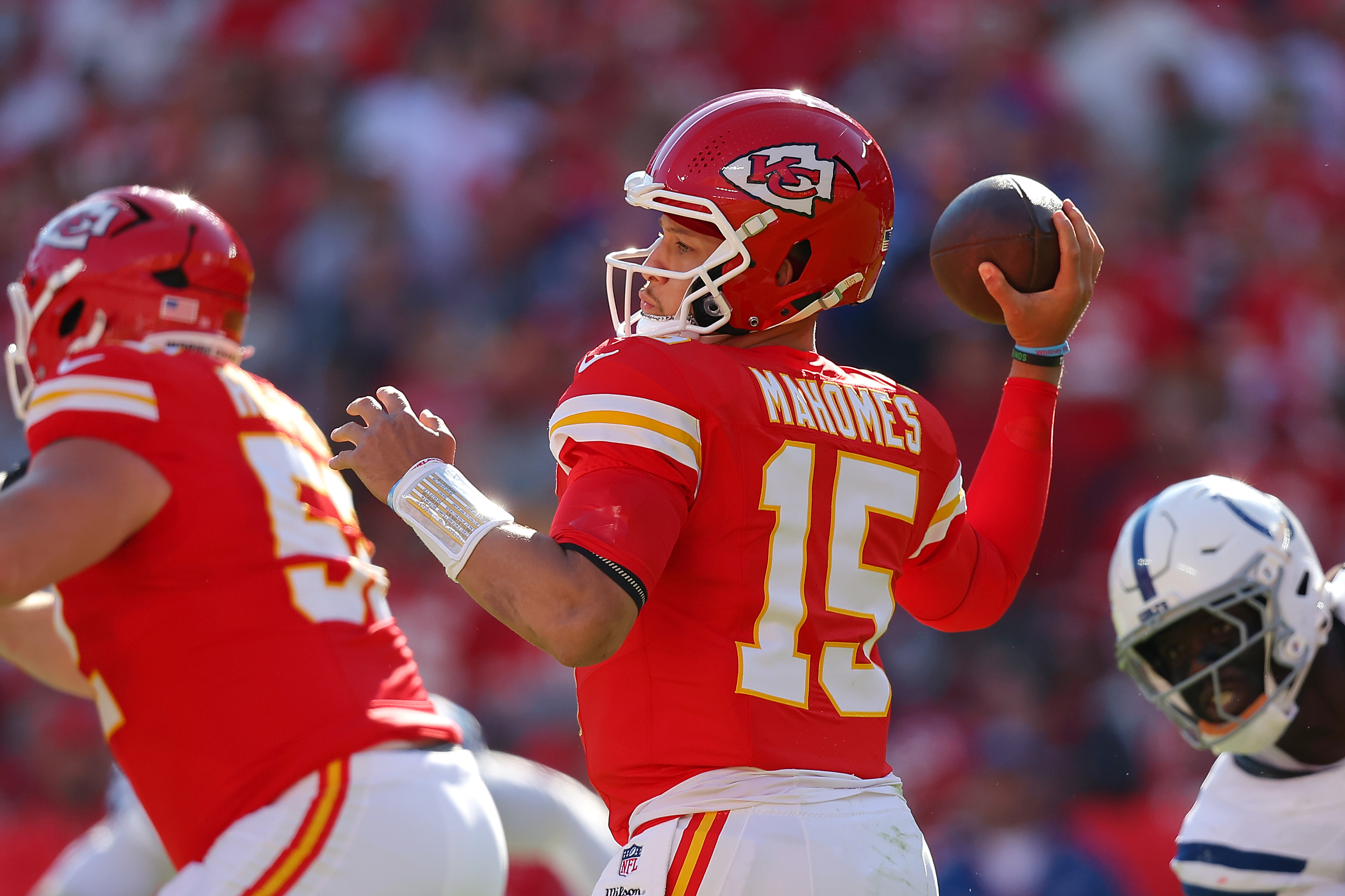 Chiefs QB Patrick Mahomes Makes NFL History Against Colts