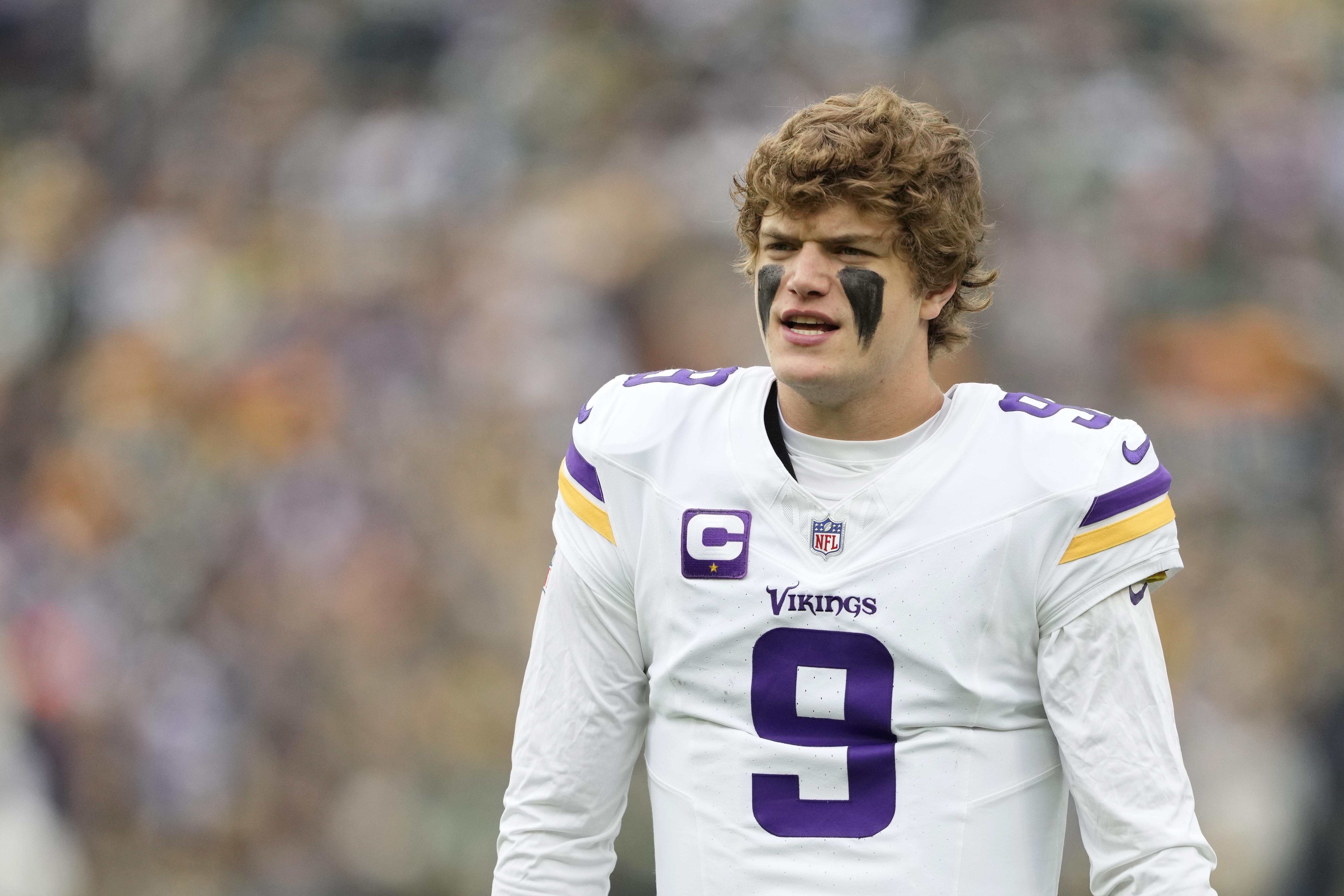 Vikings Linked to Surging Veteran QB as JJ McCarthy Replacement