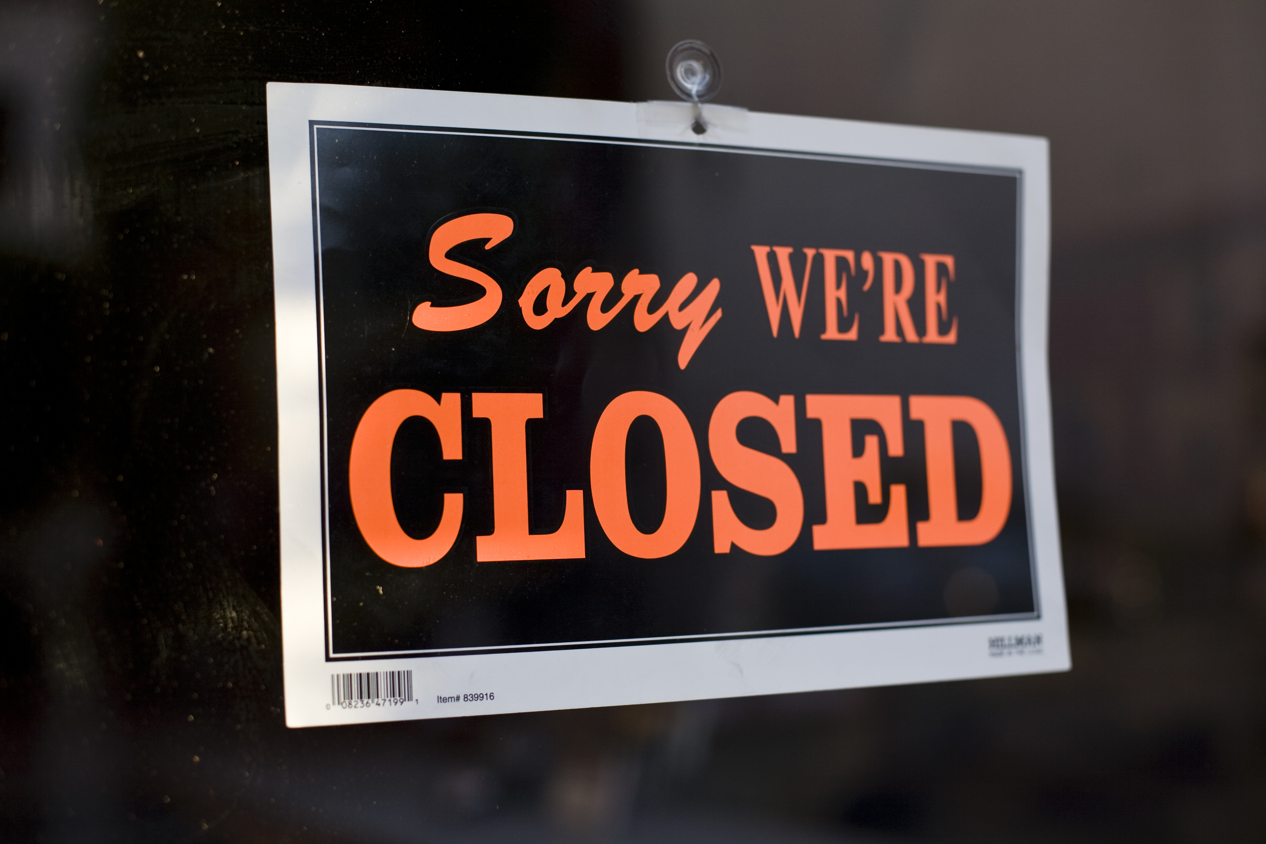 Restaurants Closing Across US In 2025